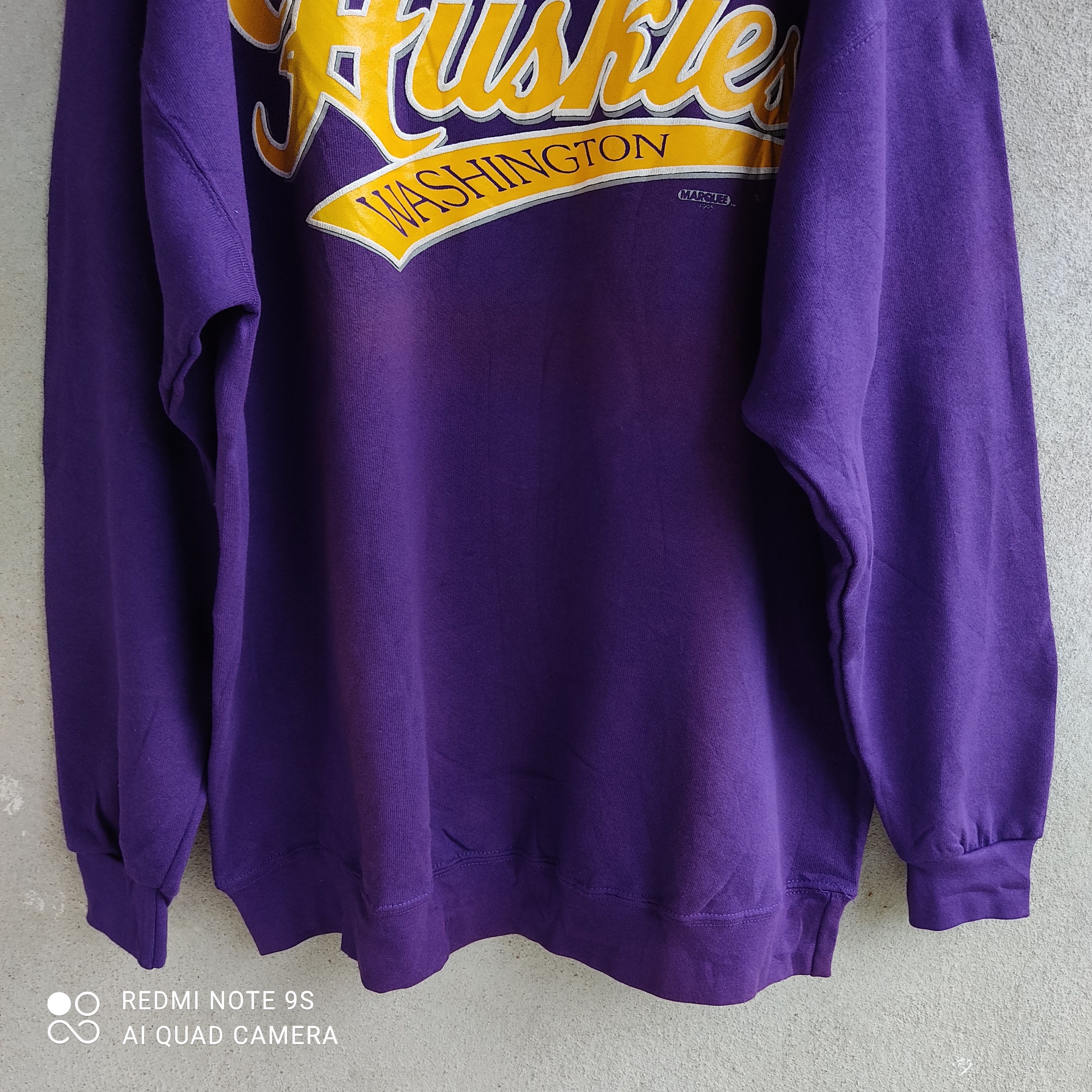 Vintage Vintage 1995 Huskies Washington Marquee Big Logo Sweatshirt Size US XL / EU 56 / 4 - 3 Thumbnail