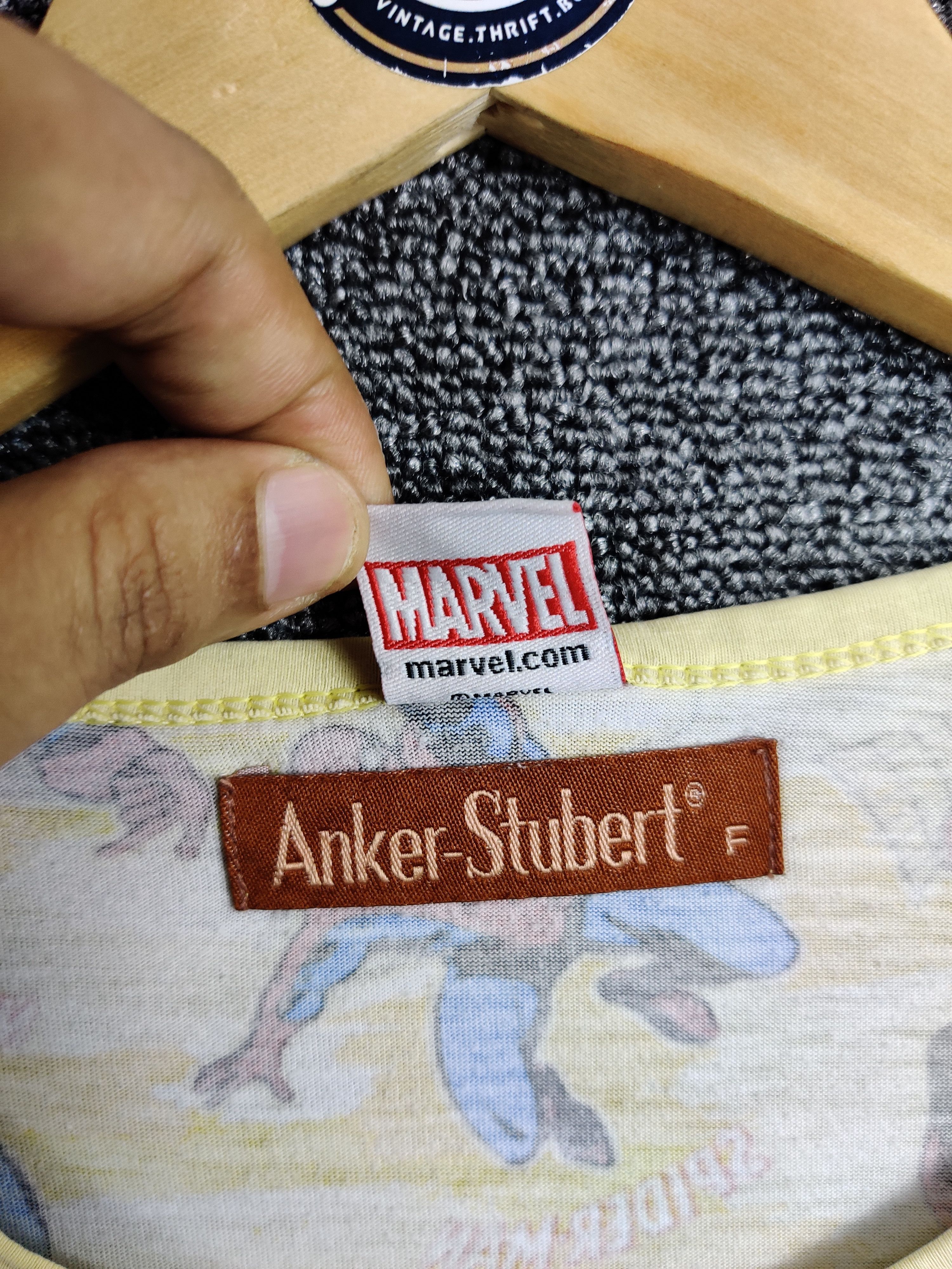 Marvel Comics Vintage Marvel Comics Spiderman Fullprint Tee Tshirt Size US L / EU 52-54 / 3 - 11 Thumbnail