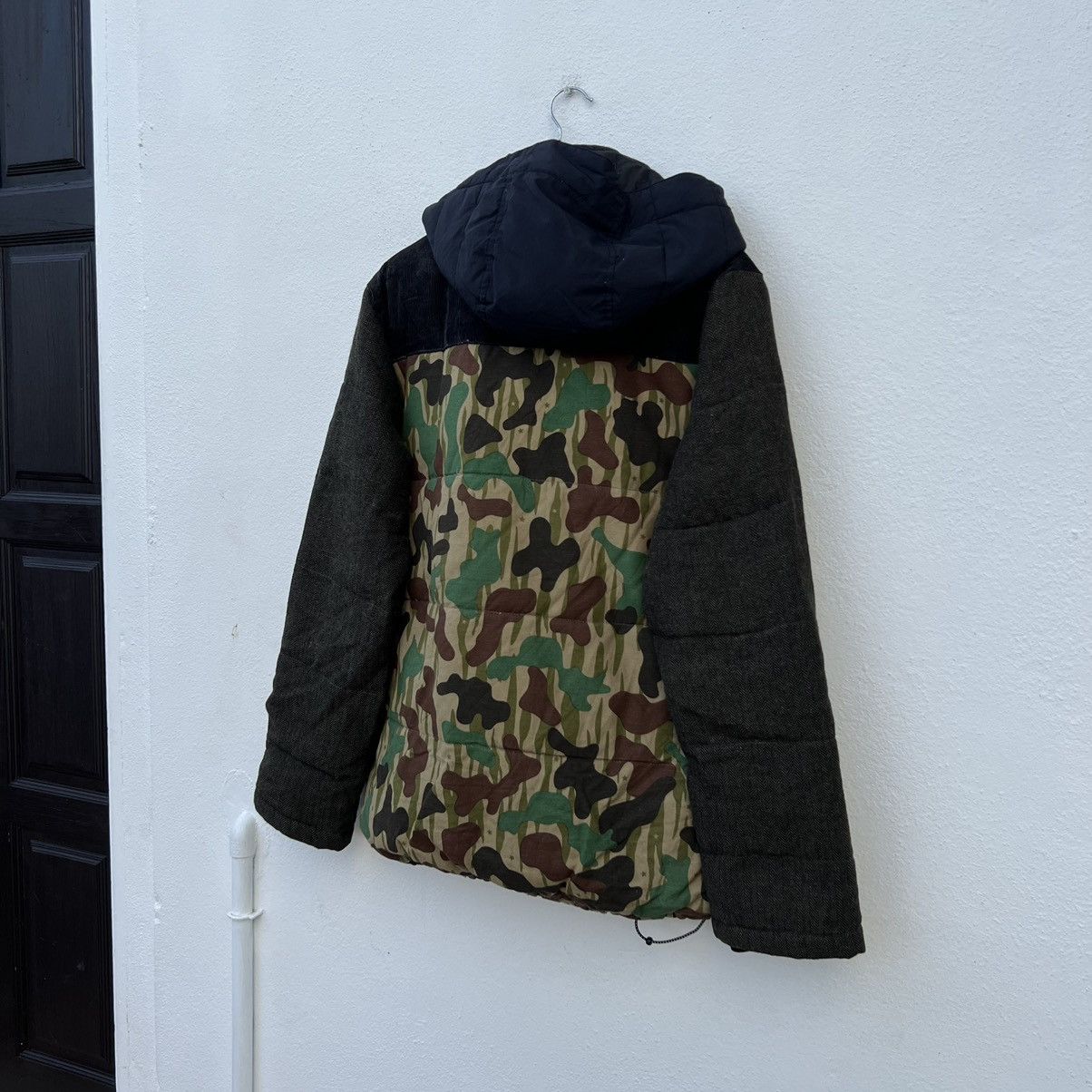 Japanese Brand RARE CAMO STYLE DESIGN HOODIE JACKET PHATEE WEAR Size US L / EU 52-54 / 3 - 11 Thumbnail