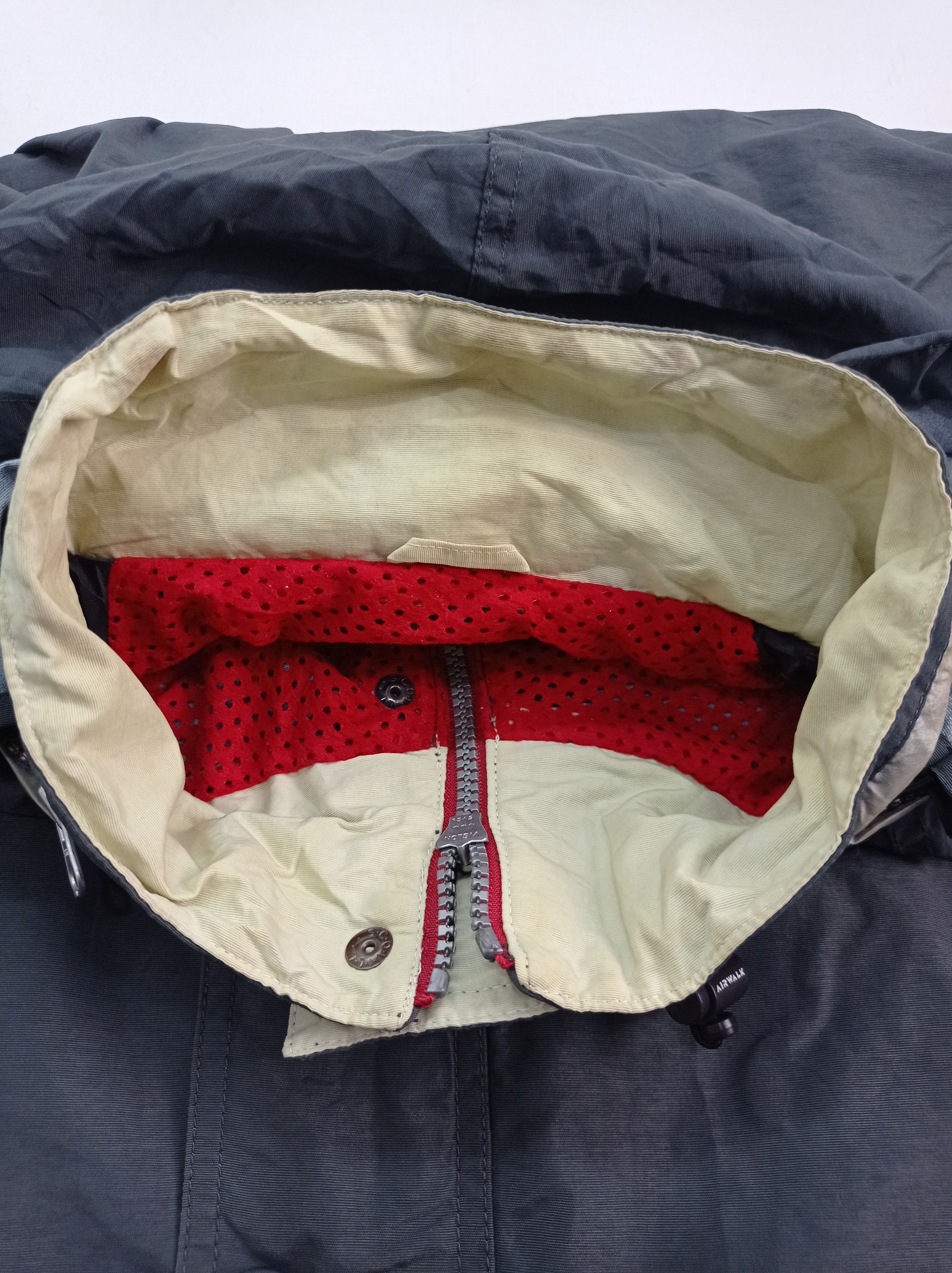 Airwalk Aiwalk Nylon Jacket Hoodie Size US L / EU 52-54 / 3 - 9 Thumbnail