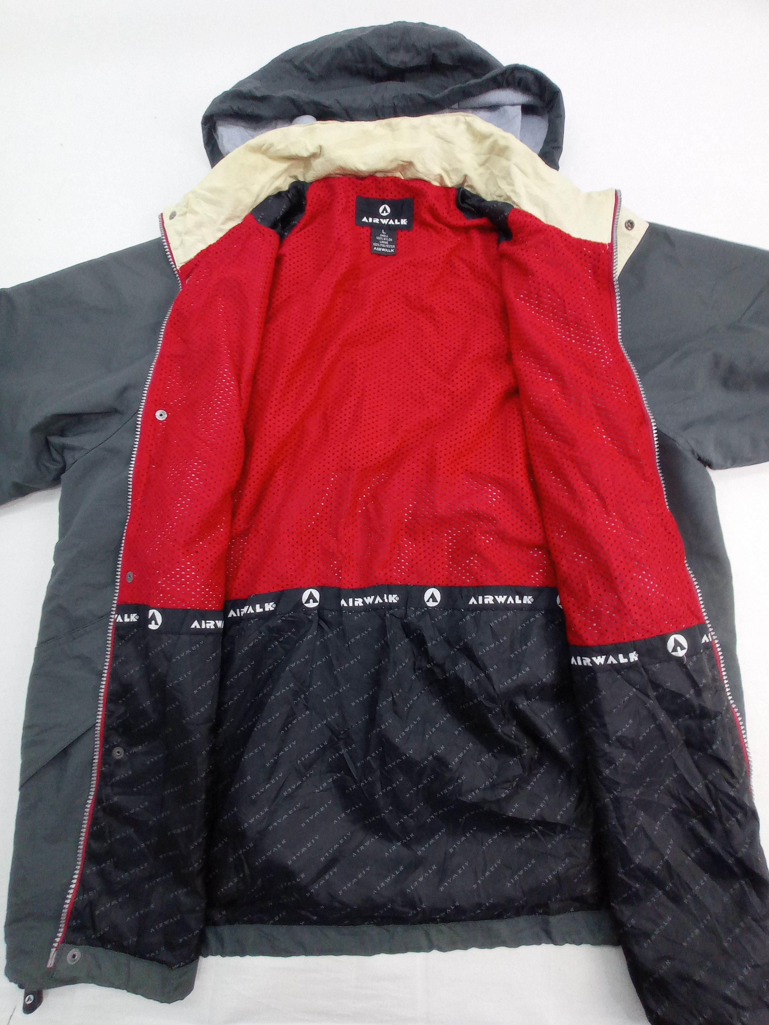 Airwalk Aiwalk Nylon Jacket Hoodie Size US L / EU 52-54 / 3 - 11 Thumbnail