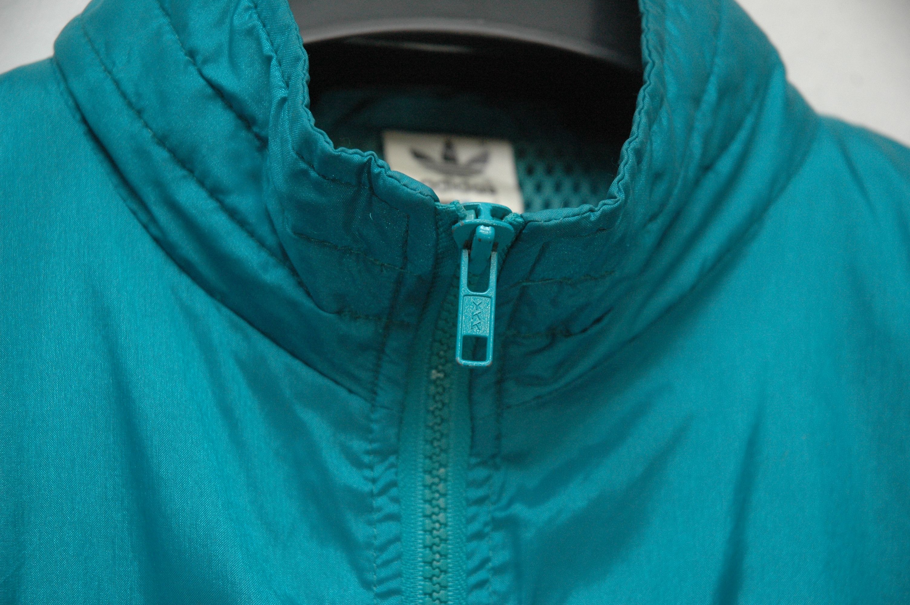 Adidas Adidas Vintage Taiwan 90s 80s Light Jacket Size US L / EU 52-54 / 3 - 4 Thumbnail