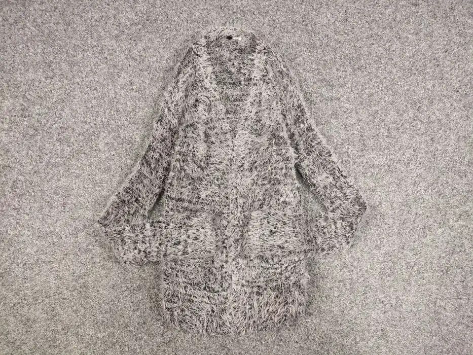Japanese Brand Vintage 90's Japanese Gray Mohair Style Fuzzy Cardigan Hype Size S / US 4 / IT 40 - 6 Thumbnail