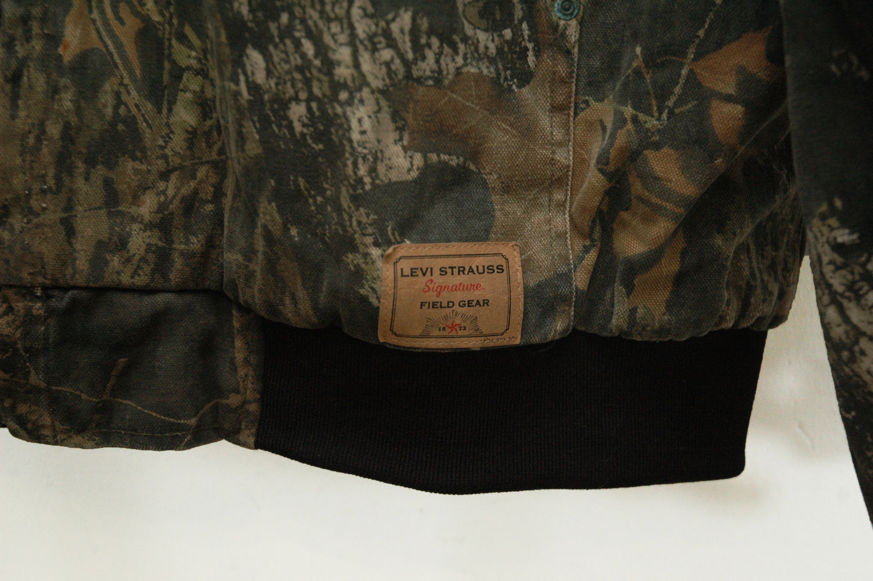 Levi's 90s Vintage Levi's Levis Field Gear Camouflage Hunting Jct Size US XL / EU 56 / 4 - 4 Thumbnail