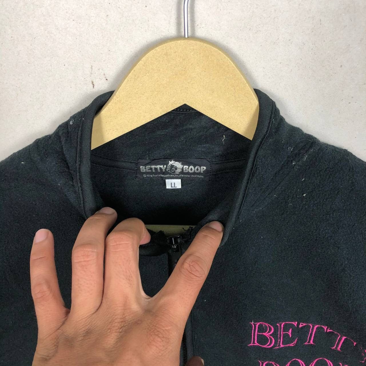 Cartoon Network × If Six Was Nine × Warner Bros Vintage 90s Betty Boobs Black Fleece Sweater Size US L / EU 52-54 / 3 - 5 Thumbnail