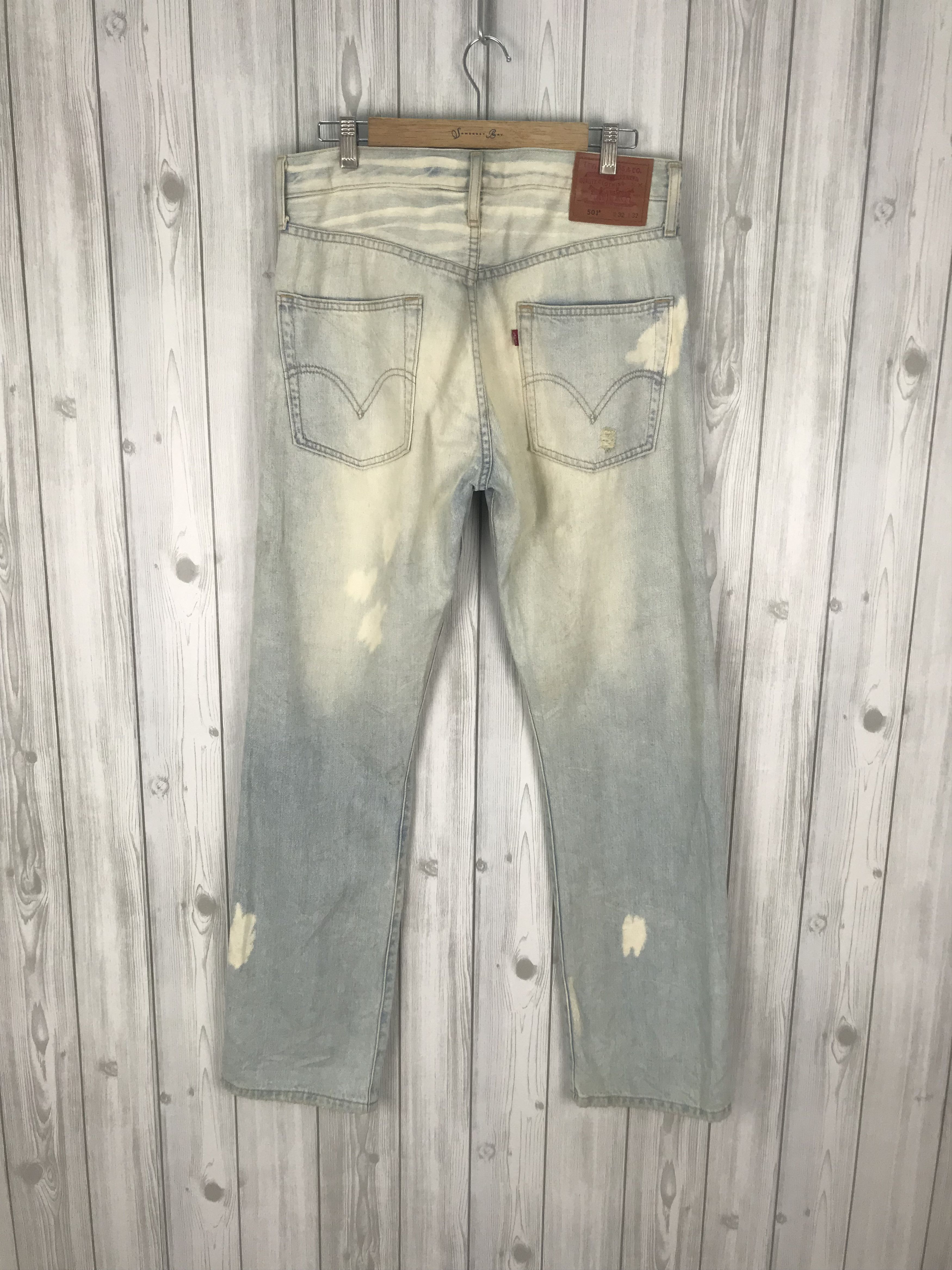 Levi's Vintage Clothing Vintage LEVIS 501 Ripped Bleach Design Denim Jeans Size US 32 / EU 48 - 1 Thumbnail