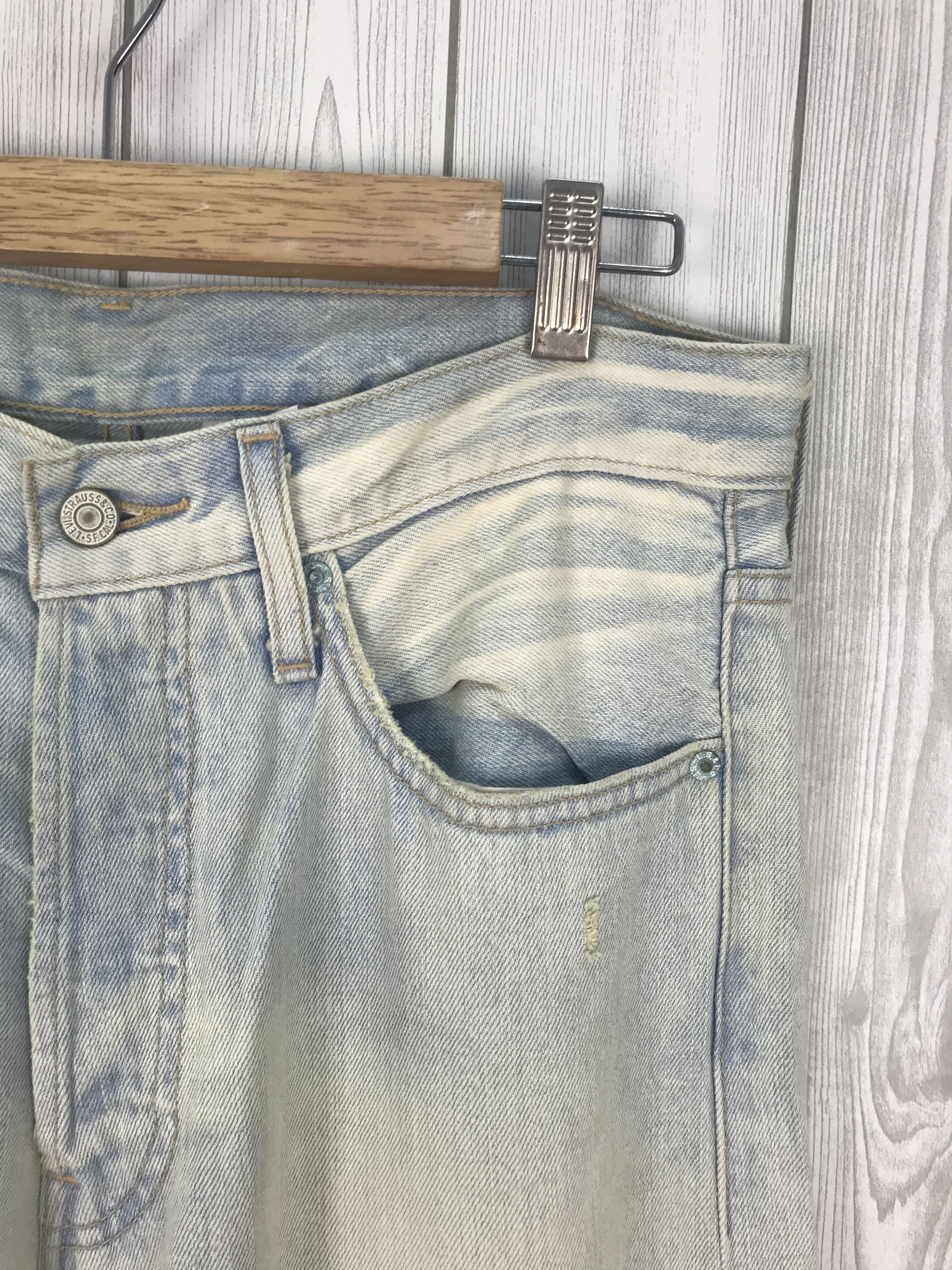 Levi's Vintage Clothing Vintage LEVIS 501 Ripped Bleach Design Denim Jeans Size US 32 / EU 48 - 10 Thumbnail