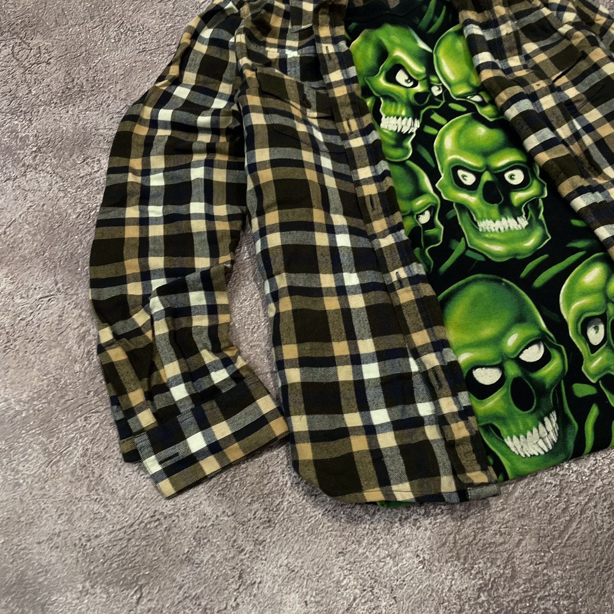 Vintage Vintage 90s Checkered Graphic Shirt Grunge Streetwear Slim S Size US S / EU 44-46 / 1 - 3 Thumbnail