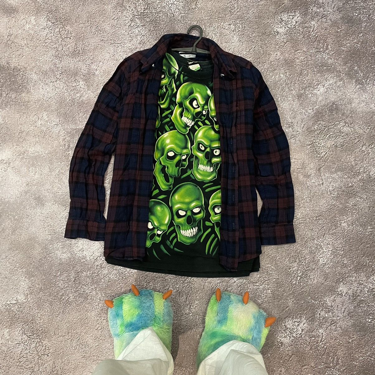Vintage Vintage 90s Y2K Plaid Shirt Graphic Tee Grunge Streetwear L Size US L / EU 52-54 / 3 - 1 Thumbnail