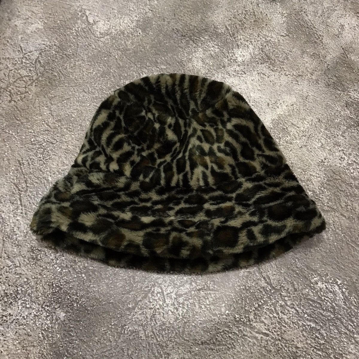 Beauty Beast Vintage Alt Beanie Mohair Furry Grass Hat 90s Emo Hype Uzi Size ONE SIZE - 4 Thumbnail
