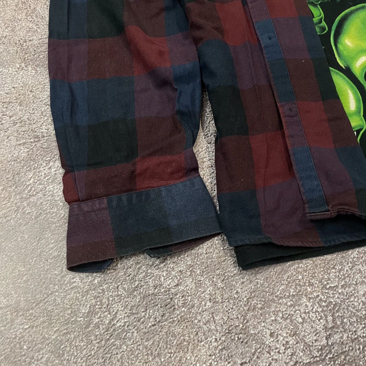 Vintage Vintage 90s Grunge Plaid Shirt Graphic Tee Streetwear XL Size US XL / EU 56 / 4 - 3 Thumbnail