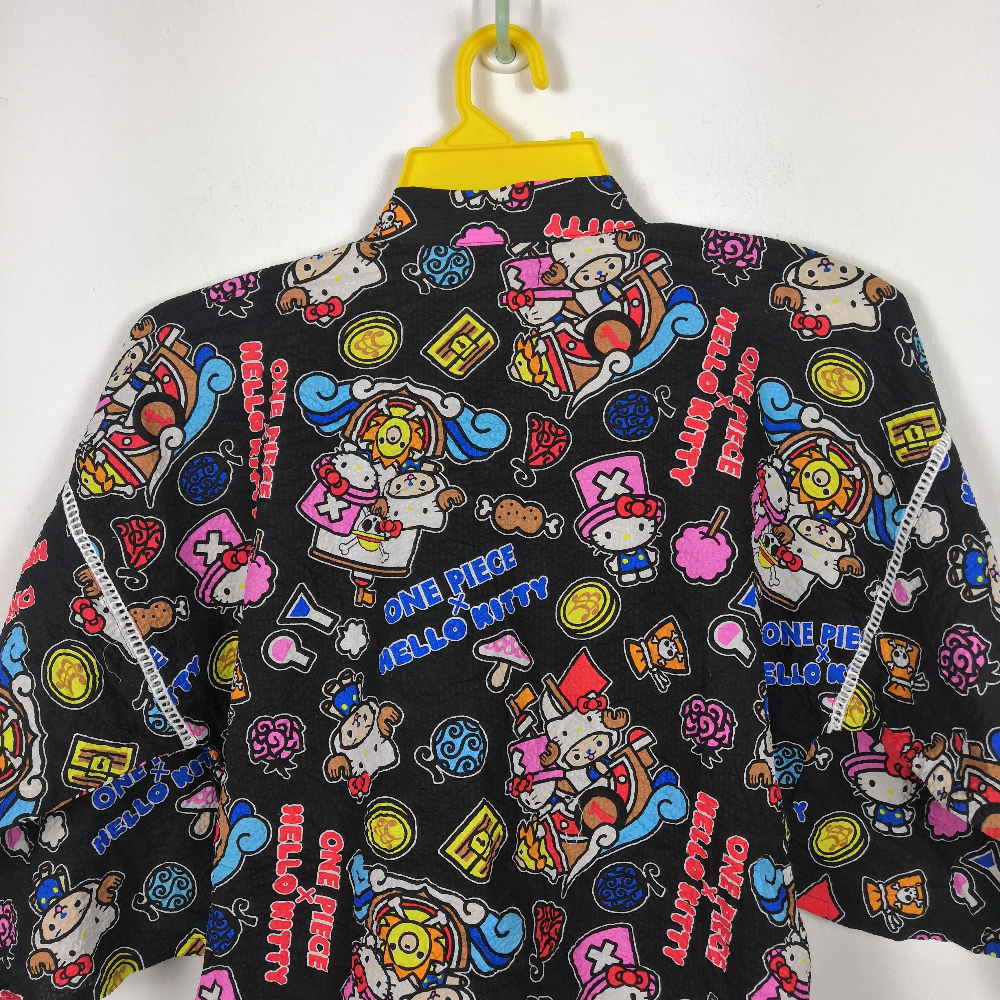 If Six Was Nine One Piece X Hello Kitty Anime Japanese Traditional Kimono Size US M / EU 48-50 / 2 - 4 Thumbnail