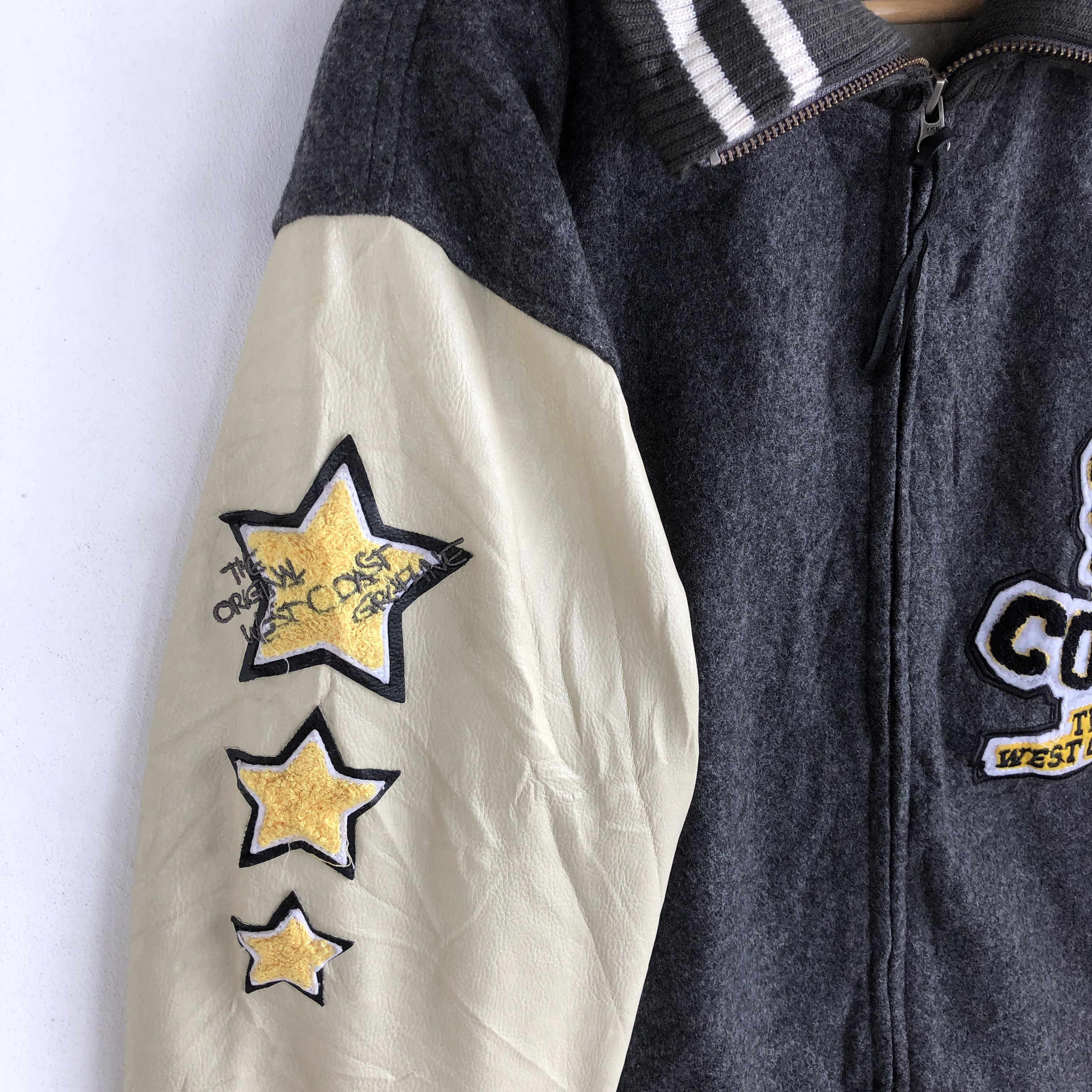 Japanese Brand × Vintage Vintage Conart Varsity Jackets Bull Dog Wool Jacket Size US L / EU 52-54 / 3 - 8 Thumbnail