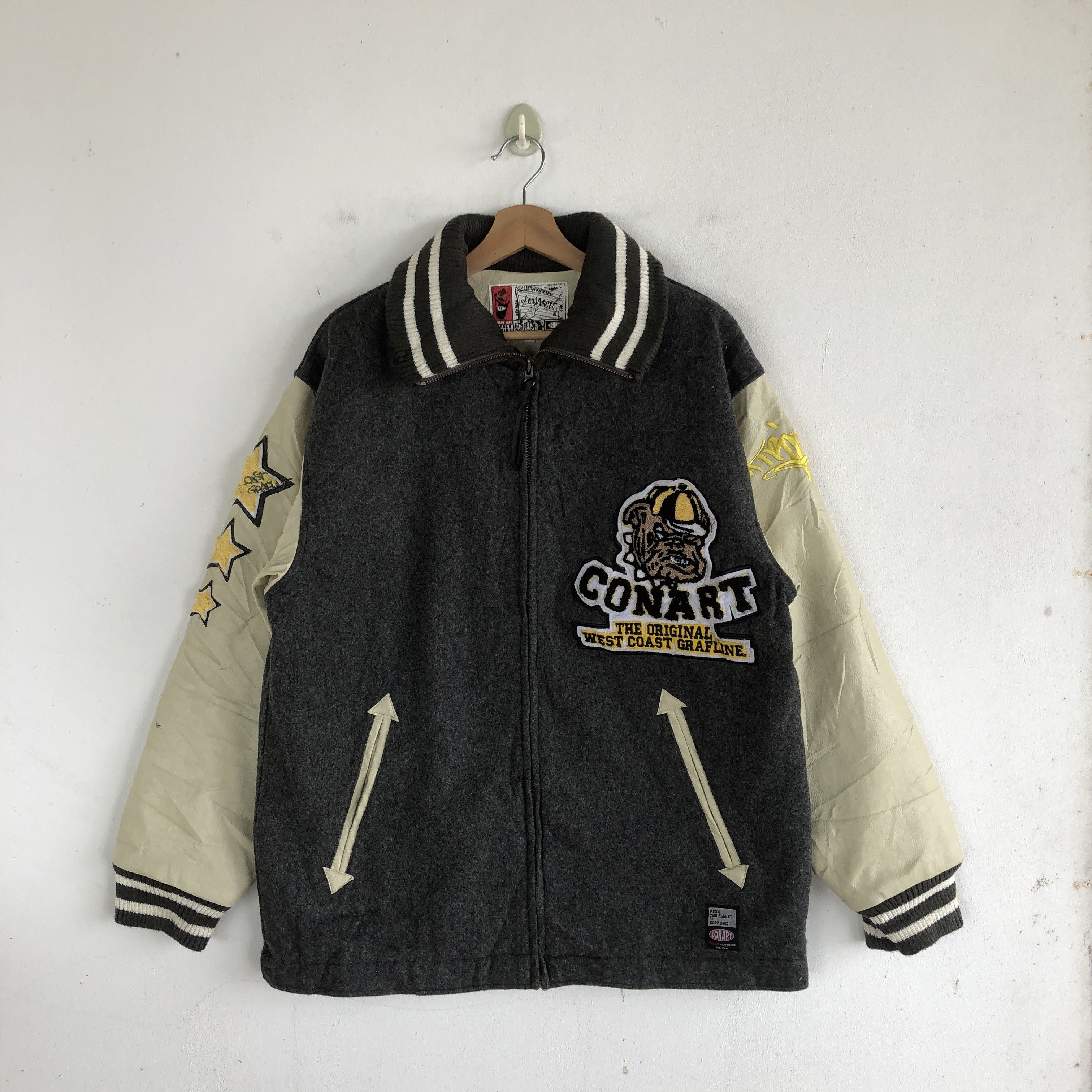 Japanese Brand × Vintage Vintage Conart Varsity Jackets Bull Dog Wool Jacket Size US L / EU 52-54 / 3 - 1 Thumbnail