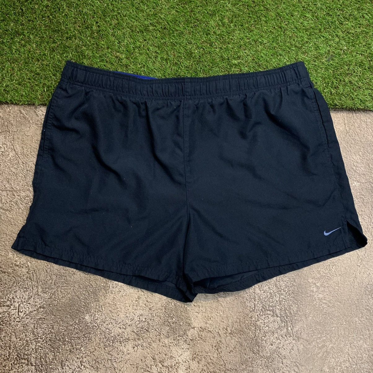 Vintage Vintage Nike Swoosh Shorts Y2K Streetwear Casual Black 34 Size US 34 / EU 50 - 1 Thumbnail
