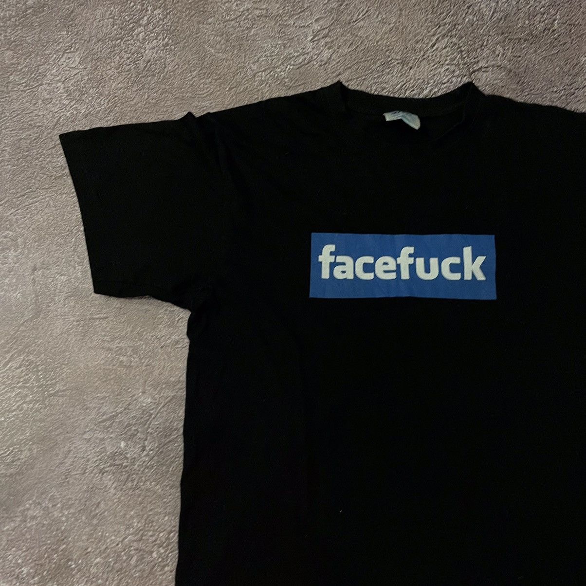 Vintage Vintage 90s Graphic Tee Funny Logo Parody Streetwear Baggy S Size US S / EU 44-46 / 1 - 4 Thumbnail