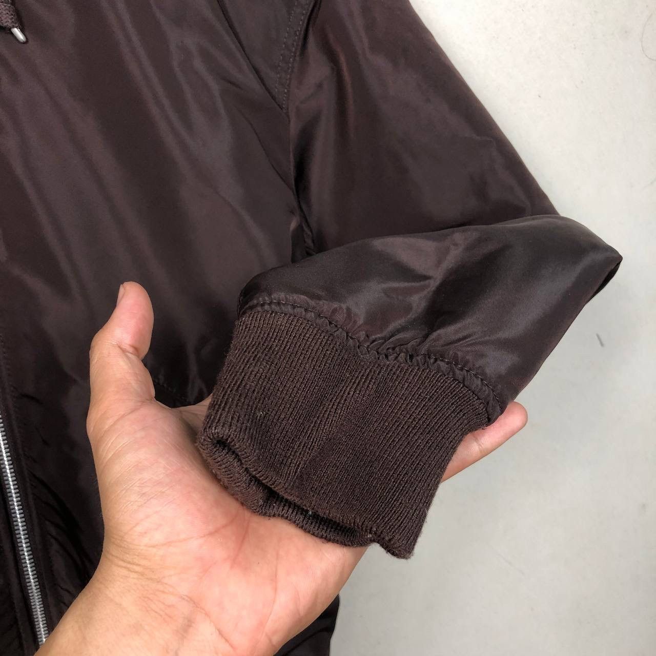 Jun Takahashi × Undercover Undercover Jun Takashi Uniqlo Dark Brown Sweater Hooded Size US S / EU 44-46 / 1 - 5 Thumbnail