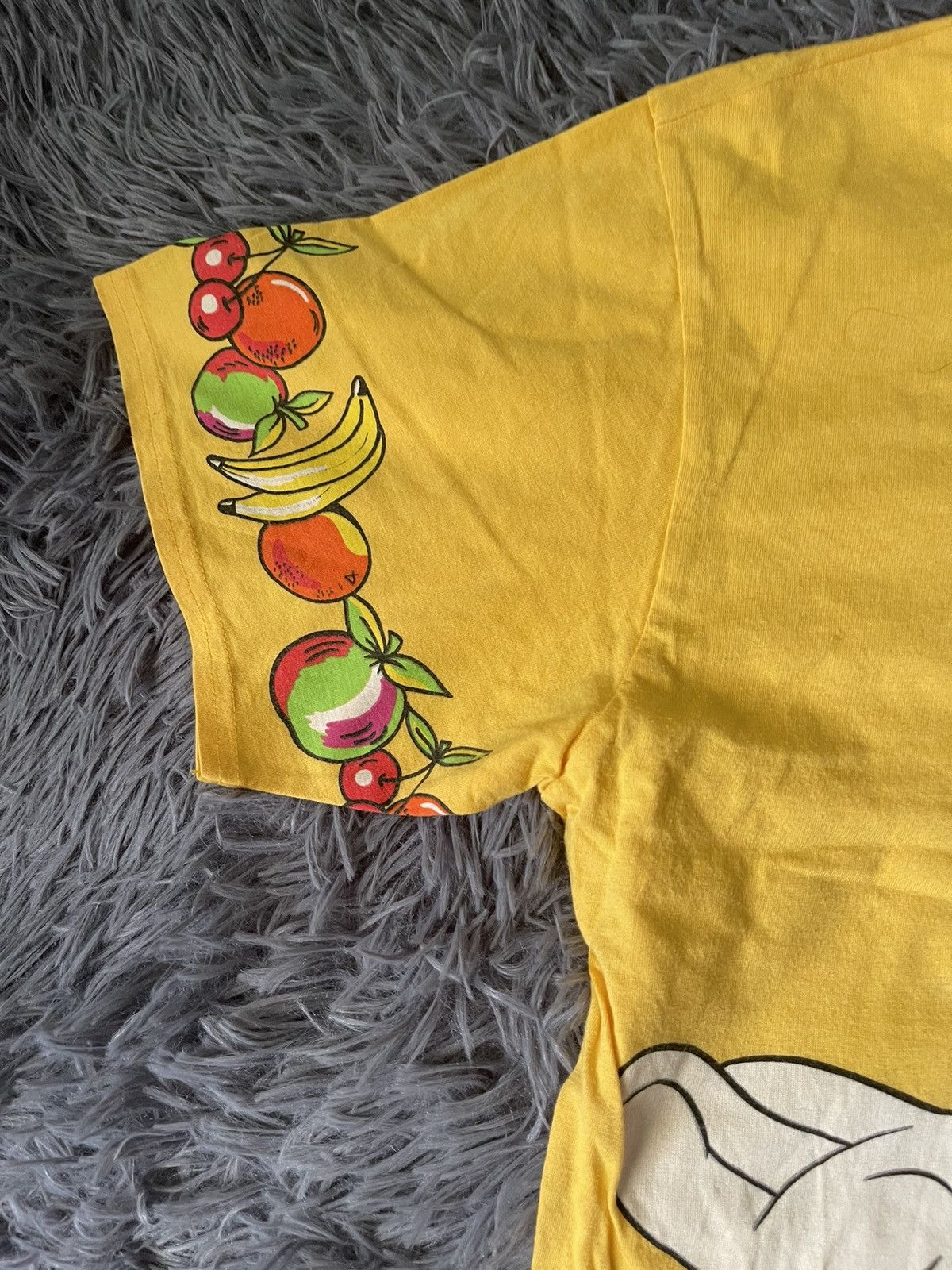 Disney × Vintage Disney Mickey Mouse 90s vintage t-shirt Size US M / EU 48-50 / 2 - 4 Thumbnail