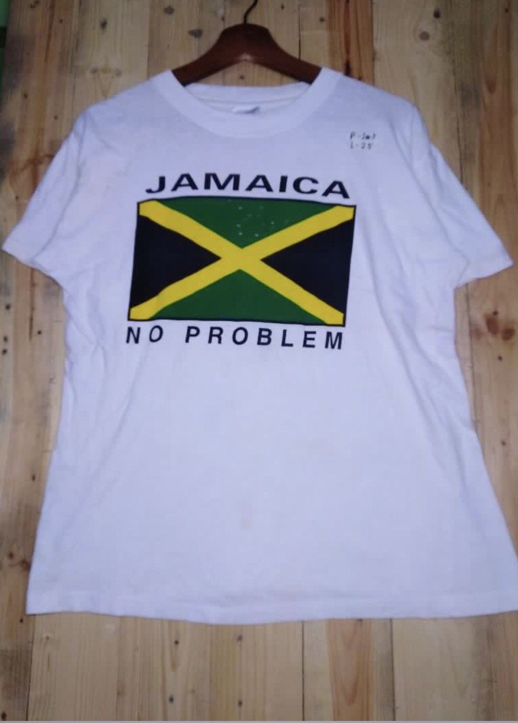 Japanese Brand Vintage Rasta Jamaica No Problem Big Flag Logo Printed Tee Size US M / EU 48-50 / 2 - 1 Thumbnail