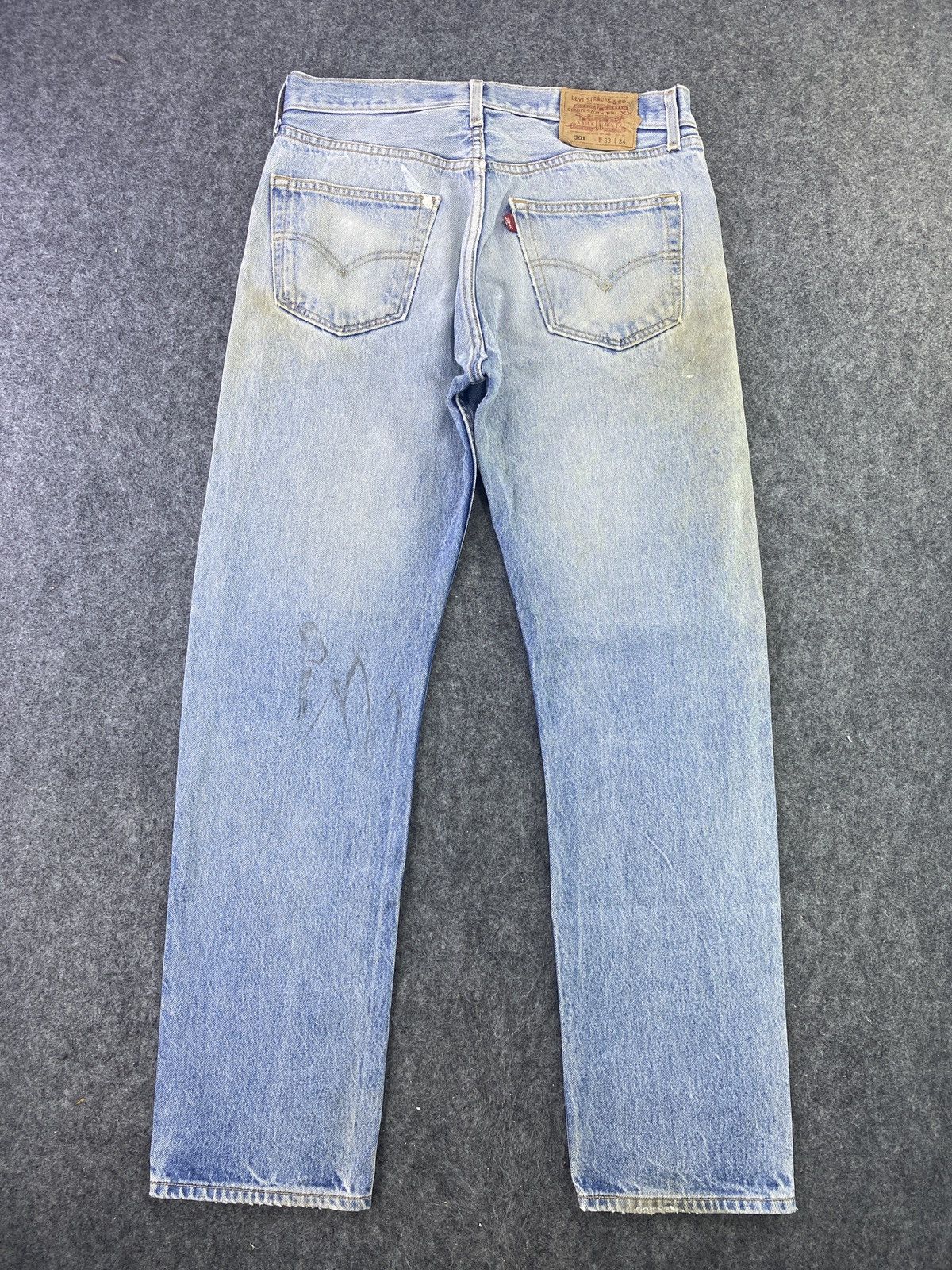 Levi's VINTAGE LEVI'S 501 DISTRESS STONE BLUE WASH JEANS - J654 Size US 33 - 2 Thumbnail