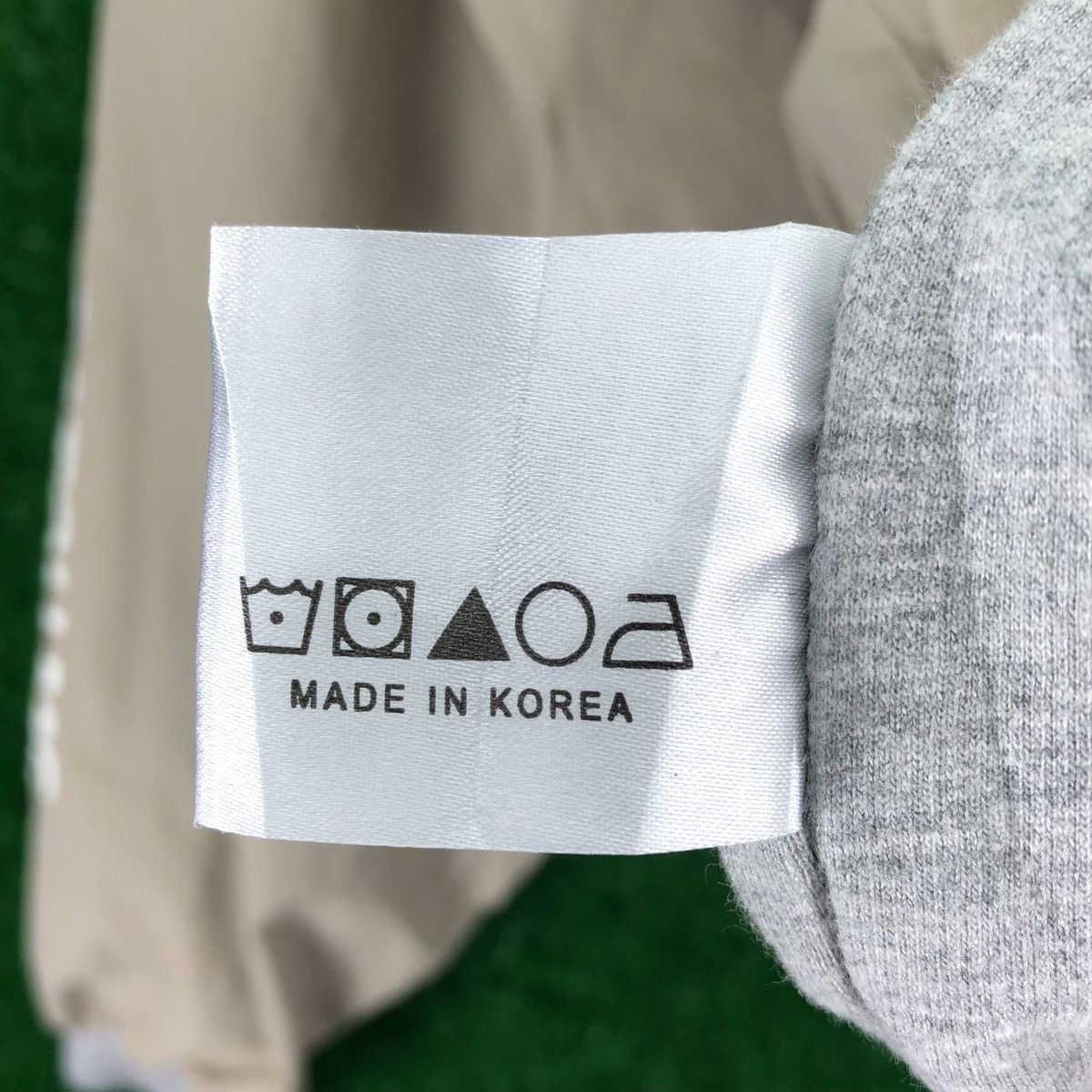 Japanese Brand Bomber Style Hoodie Stay Tuned Boppers by Attention Size US XL / EU 56 / 4 - 16 Thumbnail
