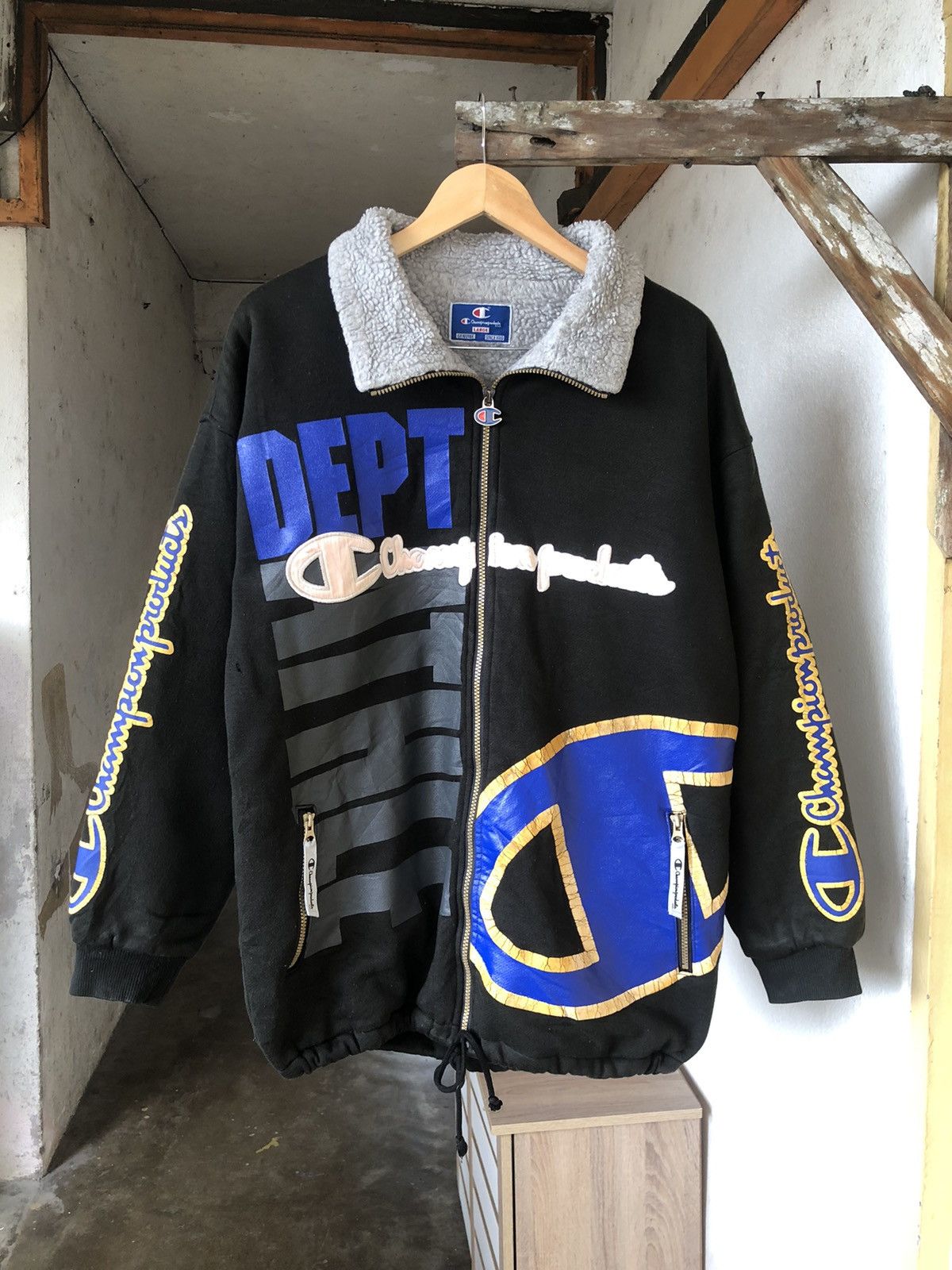 Champion Rare❗️Vintage Champion Hip Hop Style Over Prints Jackets Size US L / EU 52-54 / 3 - 5 Thumbnail