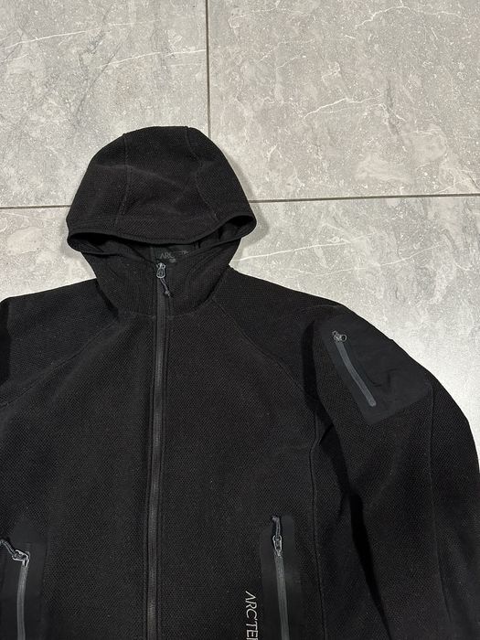Arc'Teryx 🥷 Arcteryx Balaclava Ninja Material Jacket hooded Grailed