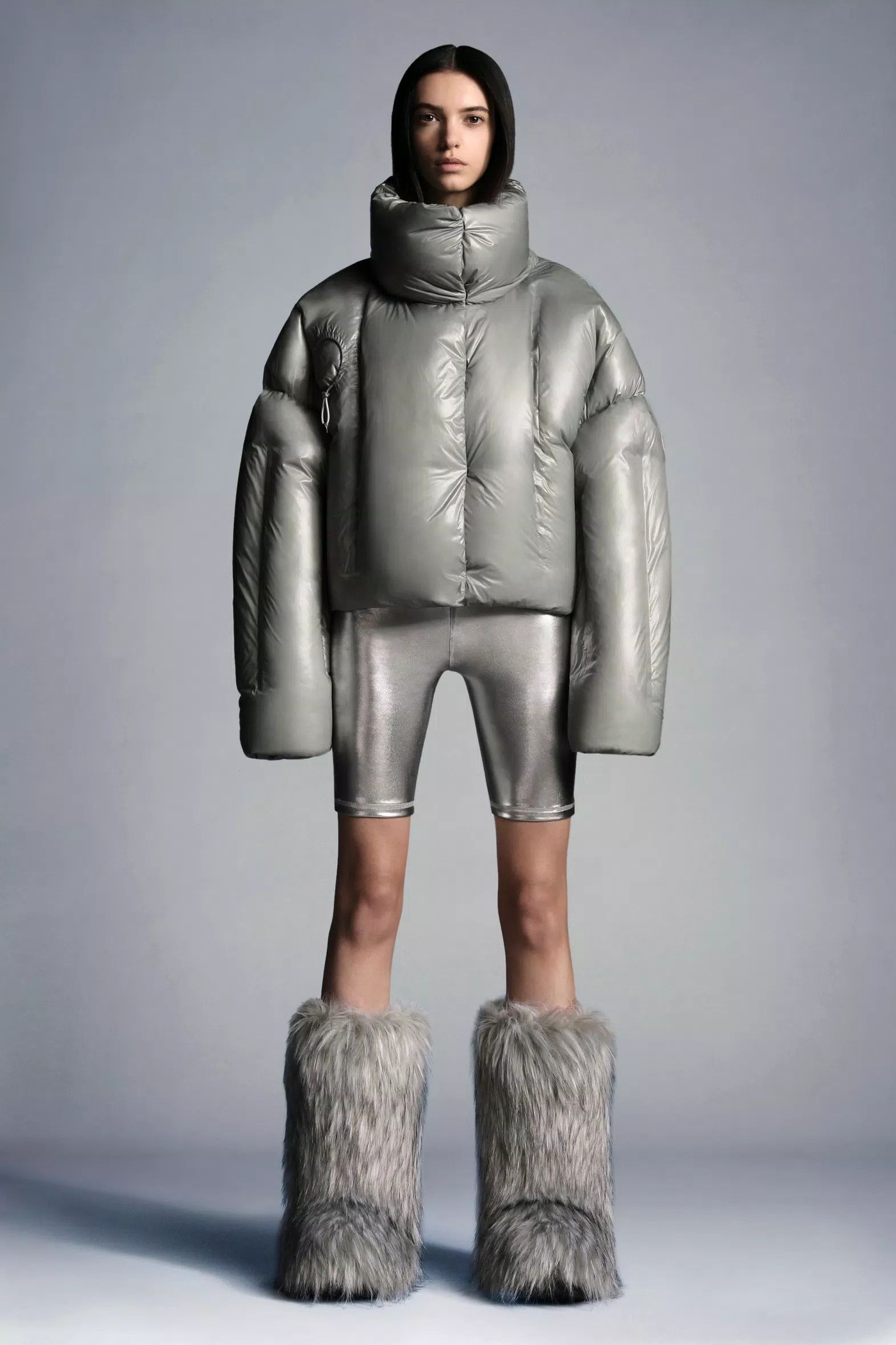 Moncler X dingyun Zhang Grey Aloby Down Jacket size 00