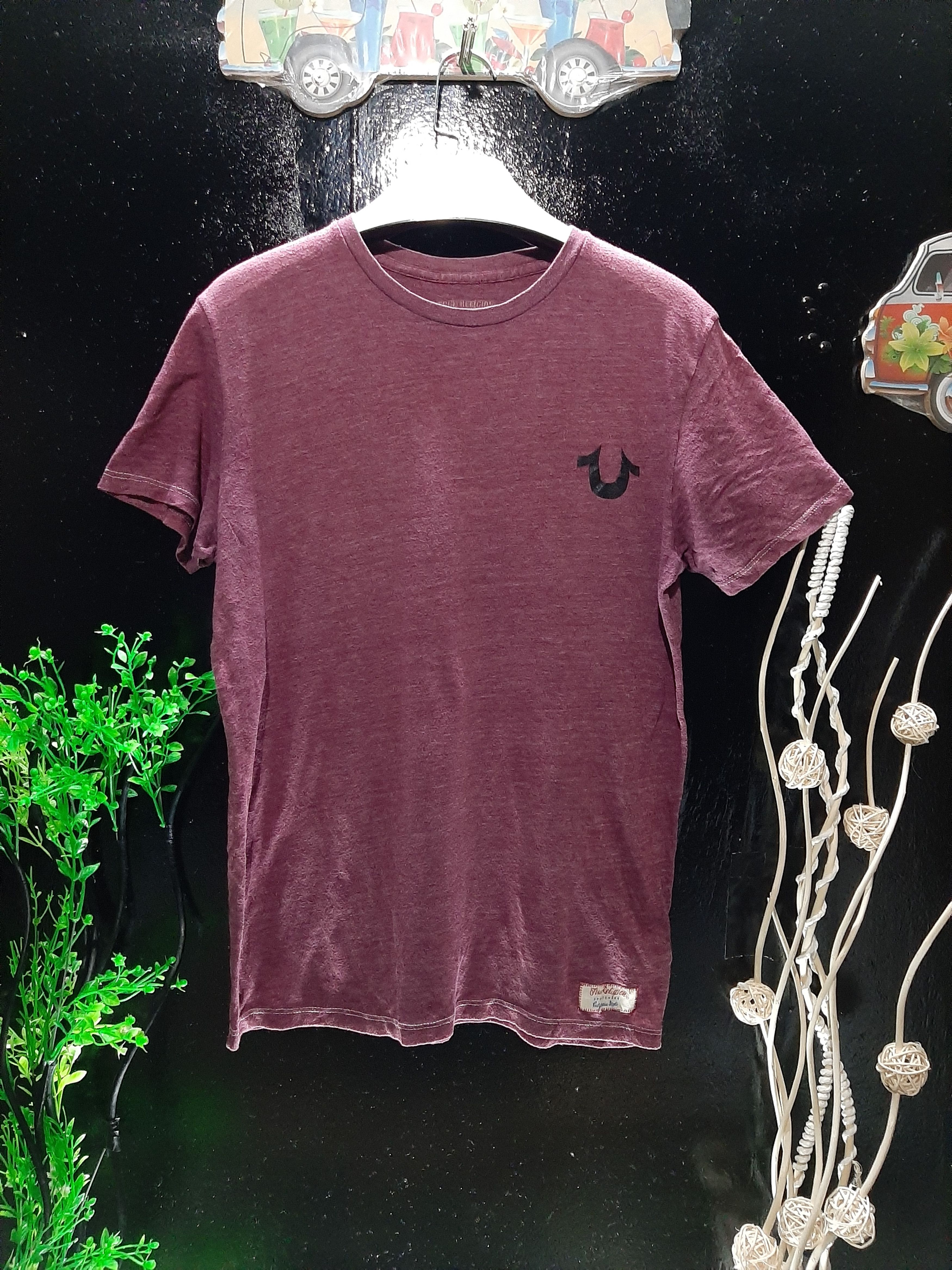 True Religion × Vintage VINTAGE TRUE RELIGION SPELL OUT BIG LOGO TEE.. Size US M / EU 48-50 / 2 - 3 Thumbnail