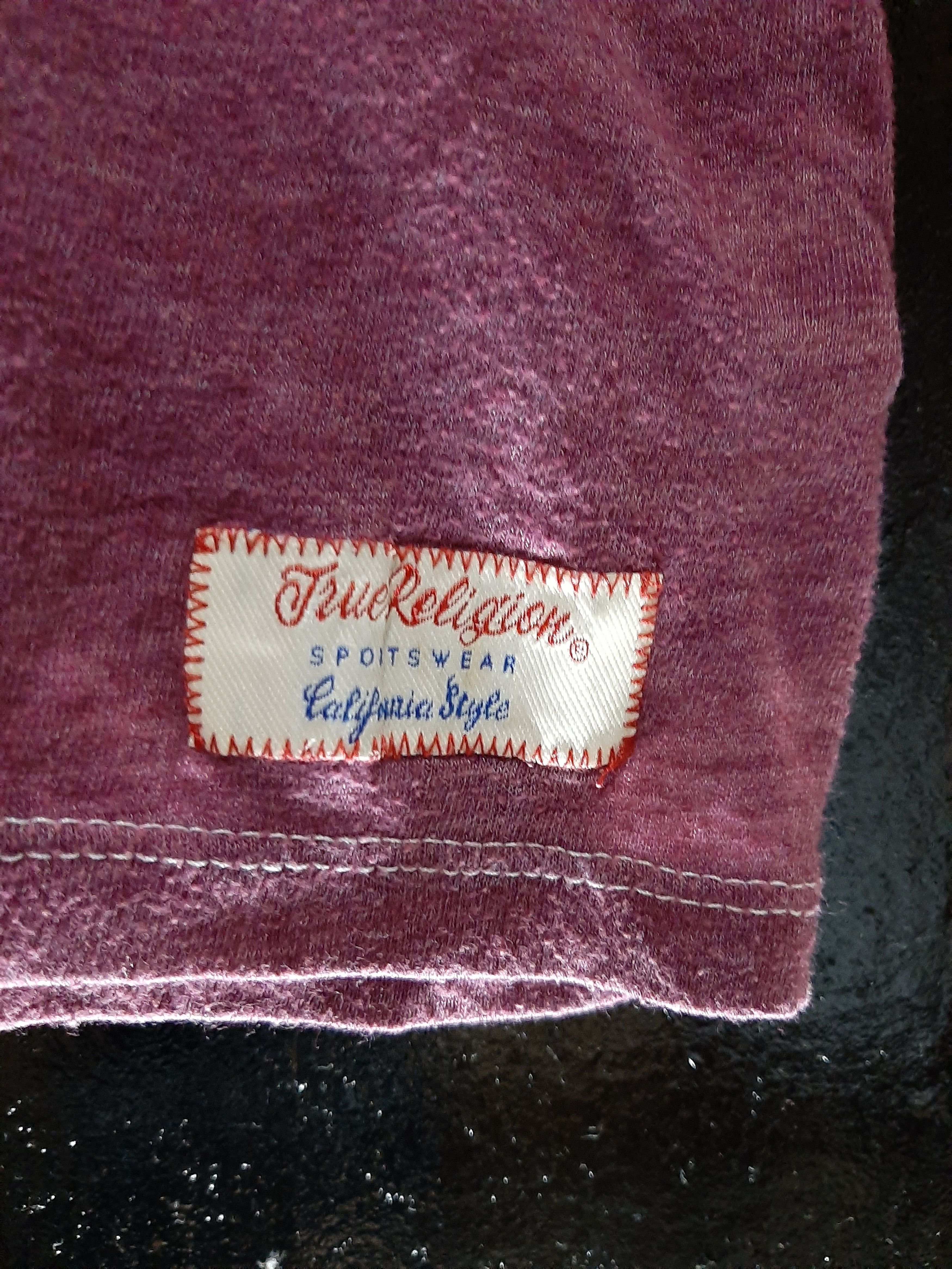 True Religion × Vintage VINTAGE TRUE RELIGION SPELL OUT BIG LOGO TEE.. Size US M / EU 48-50 / 2 - 5 Thumbnail