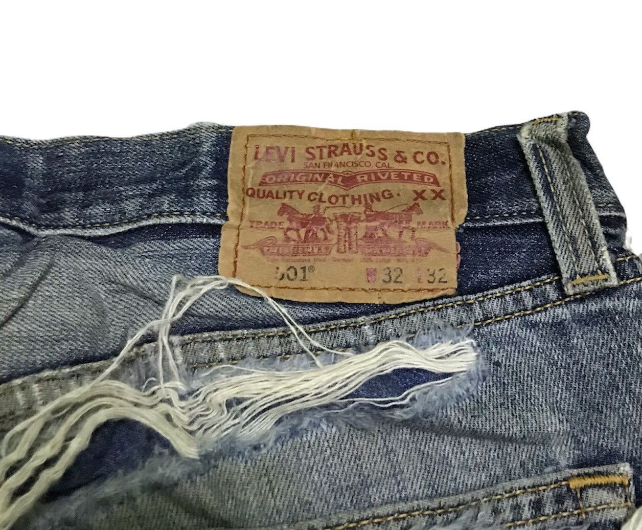 Levi's 31x32 Vintage Levis 501 denim jeans Johnny remone style Size US 32 / EU 48 - 6 Thumbnail