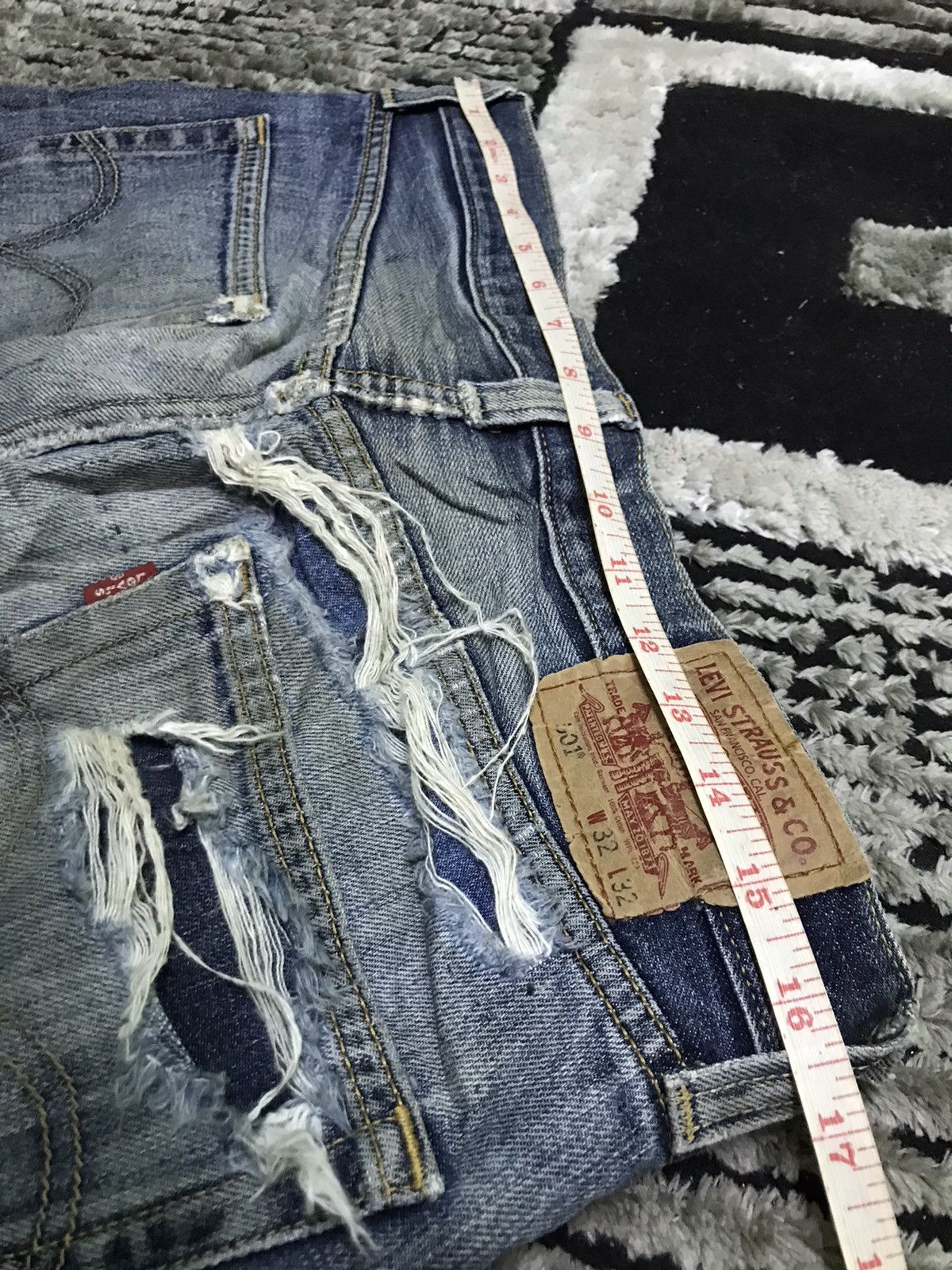 Levi's 31x32 Vintage Levis 501 denim jeans Johnny remone style Size US 32 / EU 48 - 9 Thumbnail