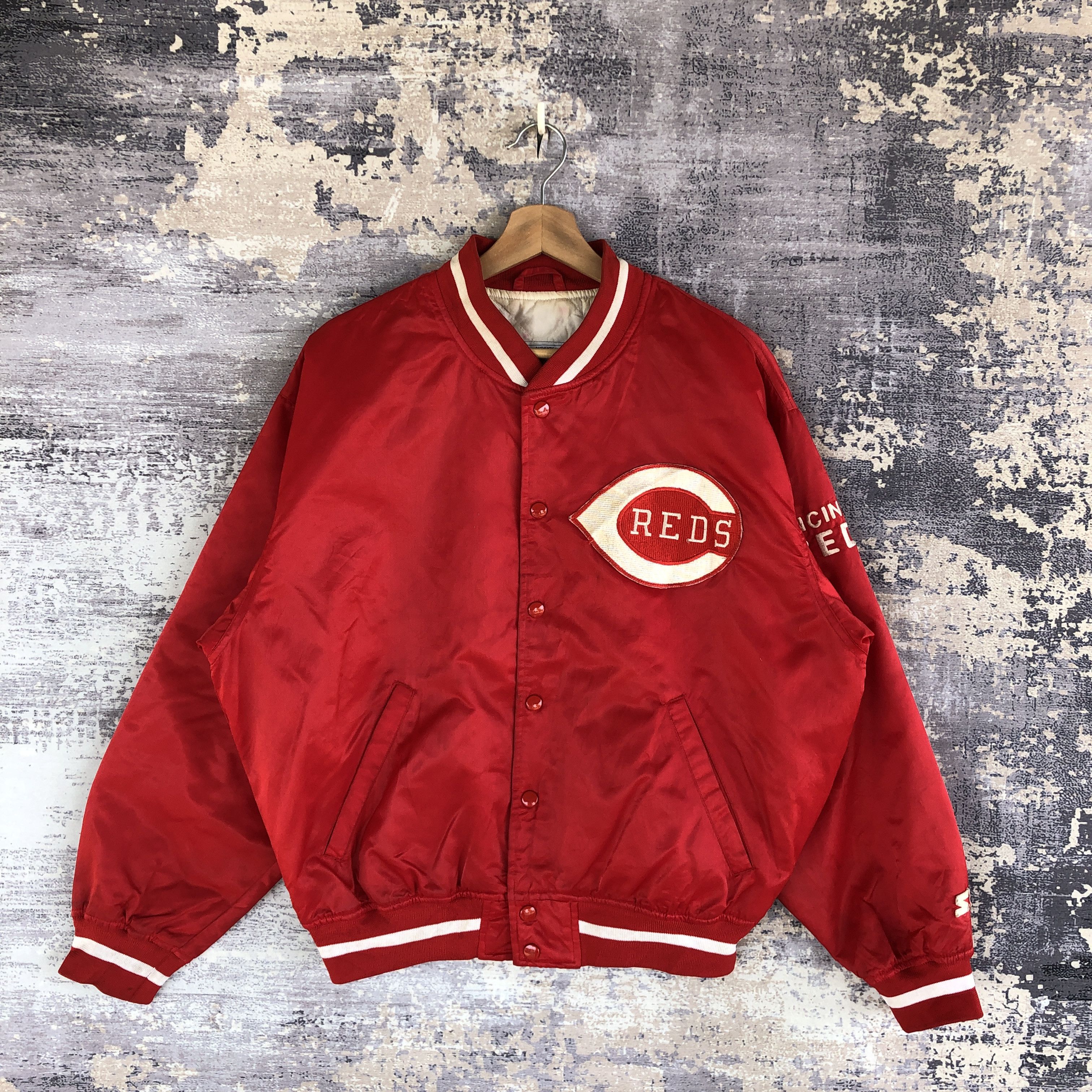 image of Bomber Jacket x Starter Vintage Cincinnati Reds Baseball Jacket Starter Bomber, Men's (Size XL)