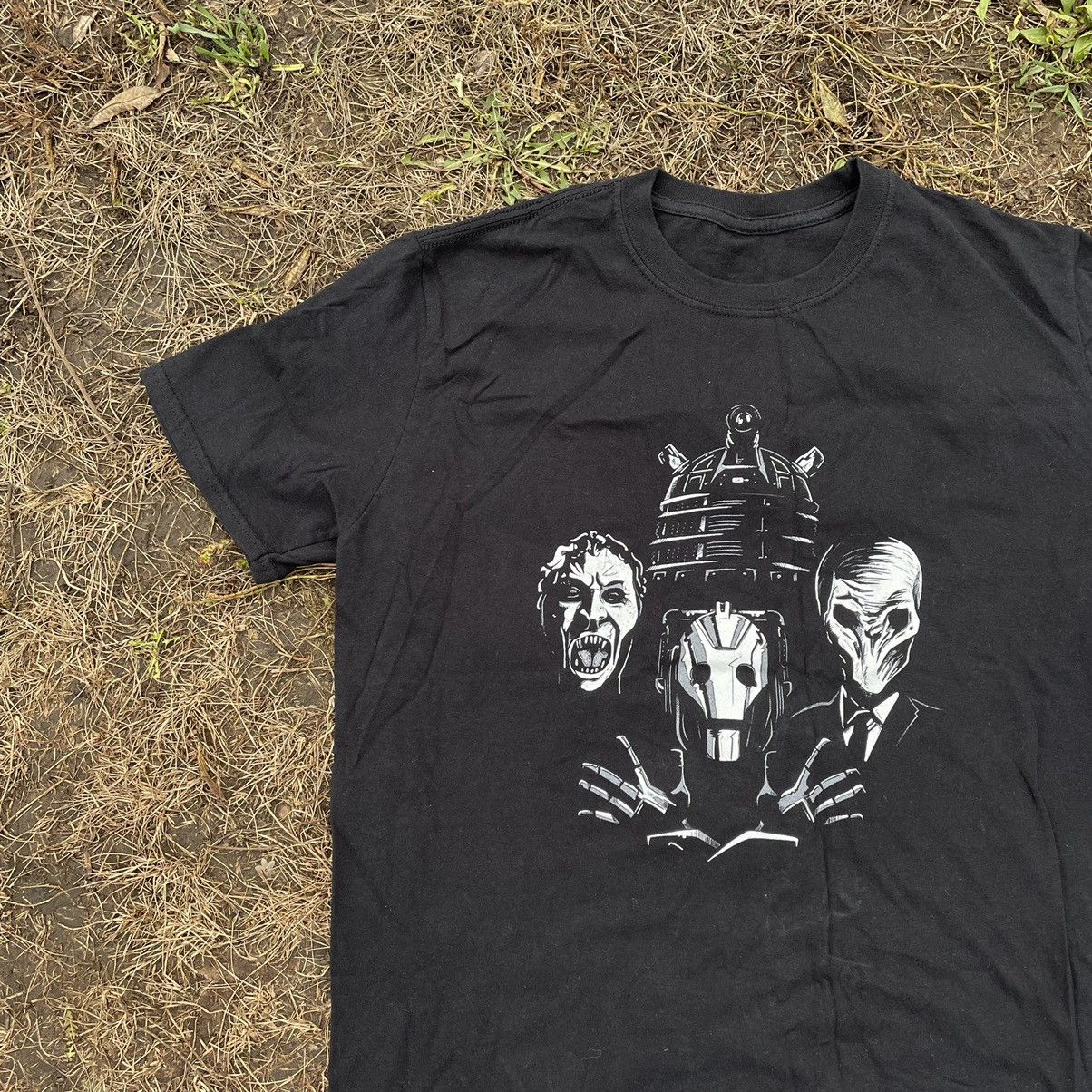 Vintage Vintage Y2K Graphic Tee Skulls Horror Punk Grunge Tapered L Size US L / EU 52-54 / 3 - 4 Thumbnail