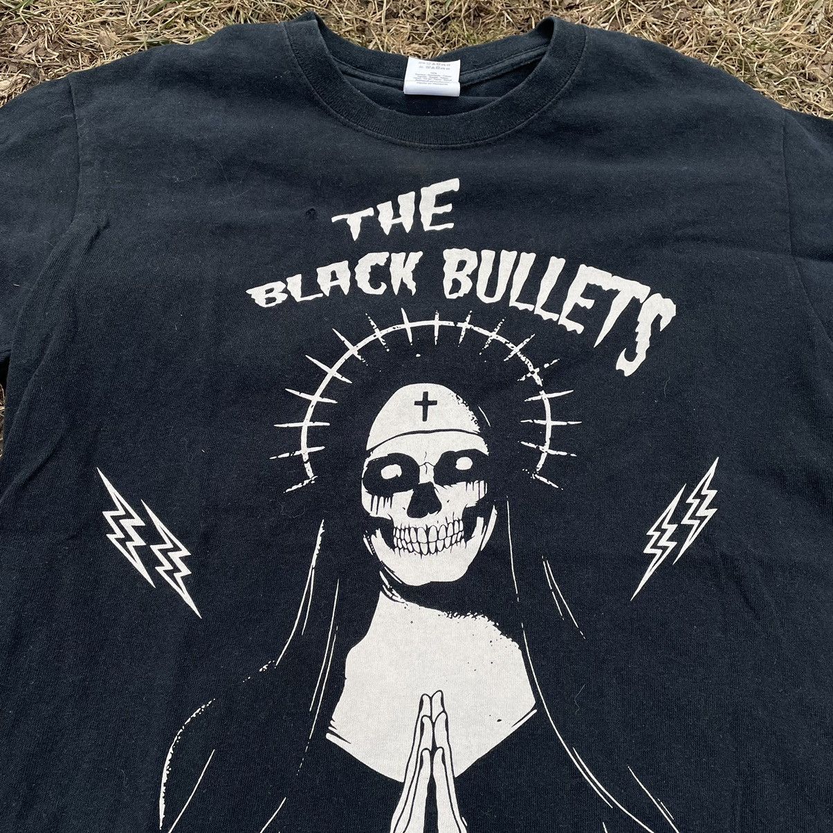 Band Tees Vintage 90s 666 Skulls Sexy Vamp Dead Face Horror Tee 90s Size US M / EU 48-50 / 2 - 5 Thumbnail