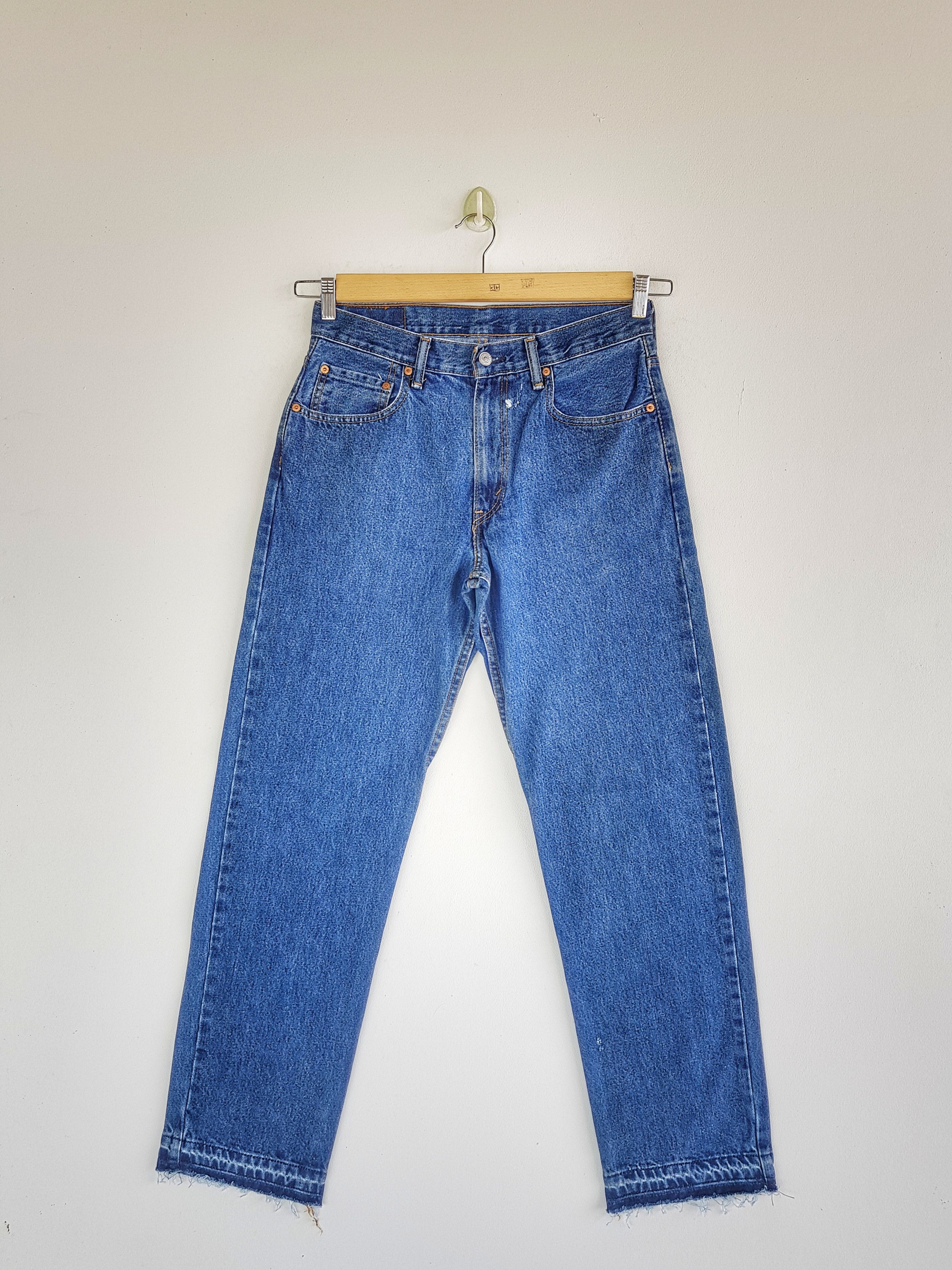 Levi's Vintage Levis Jeans Released Hem Levi's 550 Faded Denim Size 30" / US 8 / IT 44 - 1 Thumbnail