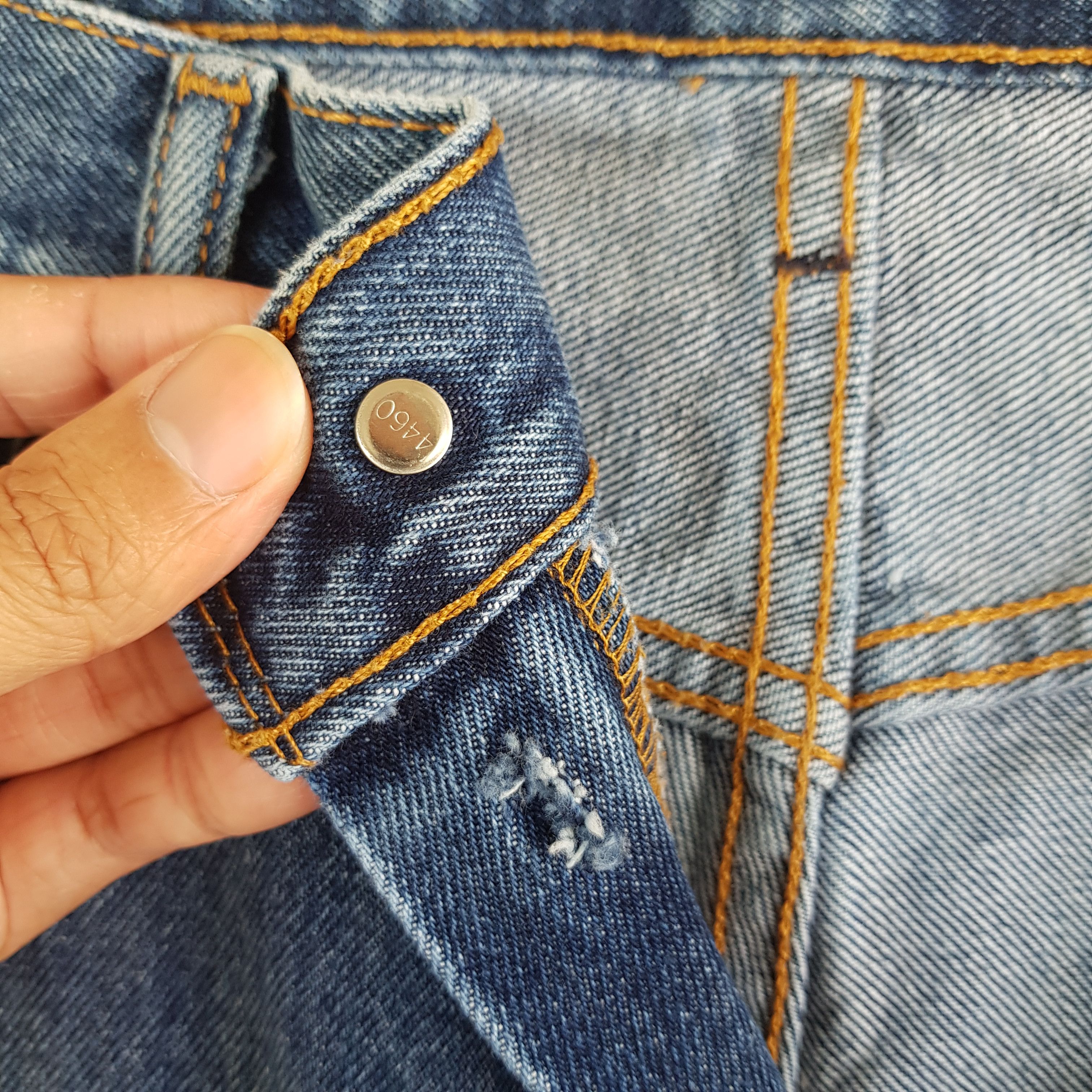 Levi's Vintage Levis Jeans Released Hem Levi's 550 Faded Denim Size 30" / US 8 / IT 44 - 9 Thumbnail