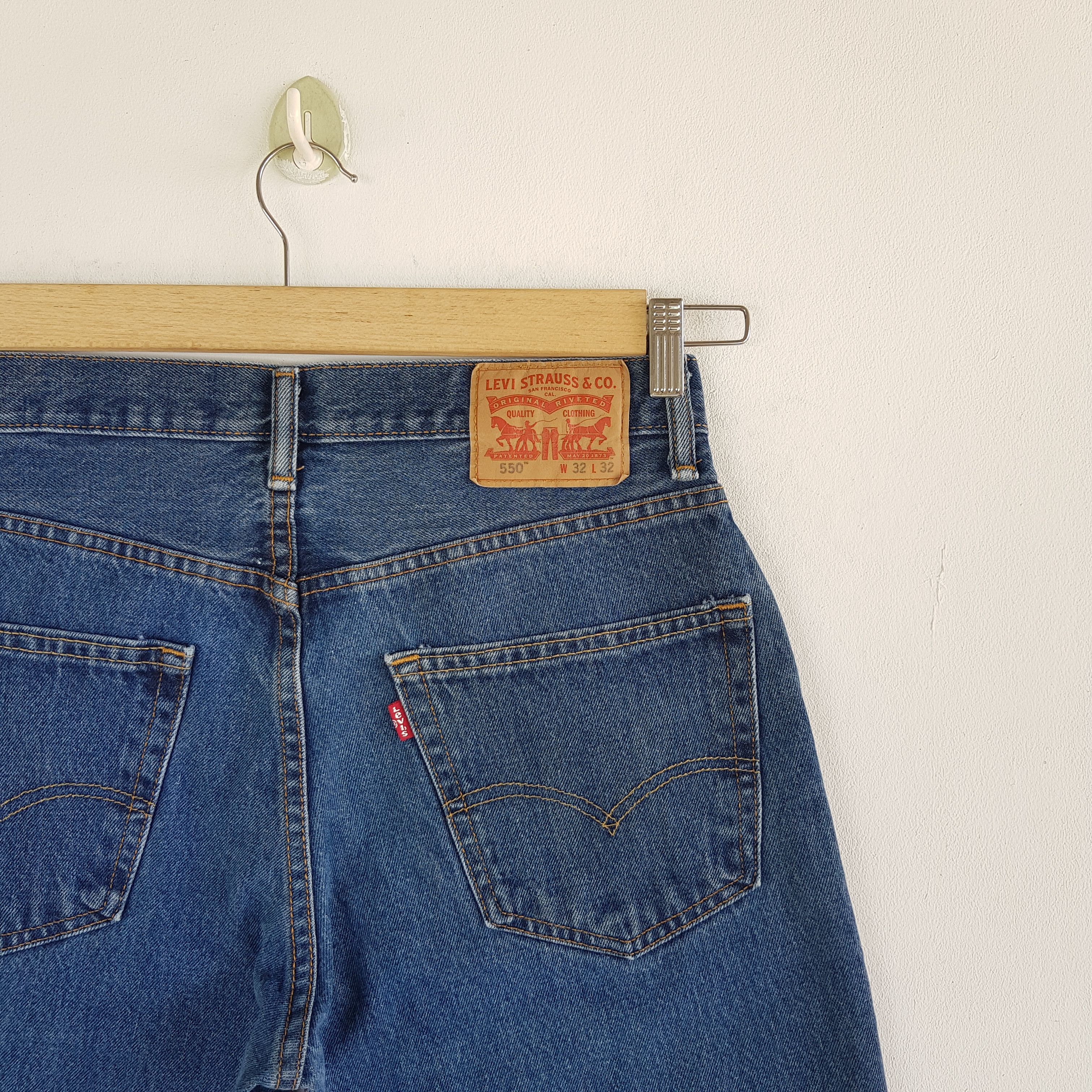 Levi's Vintage Levis Jeans Released Hem Levi's 550 Faded Denim Size 30" / US 8 / IT 44 - 7 Thumbnail