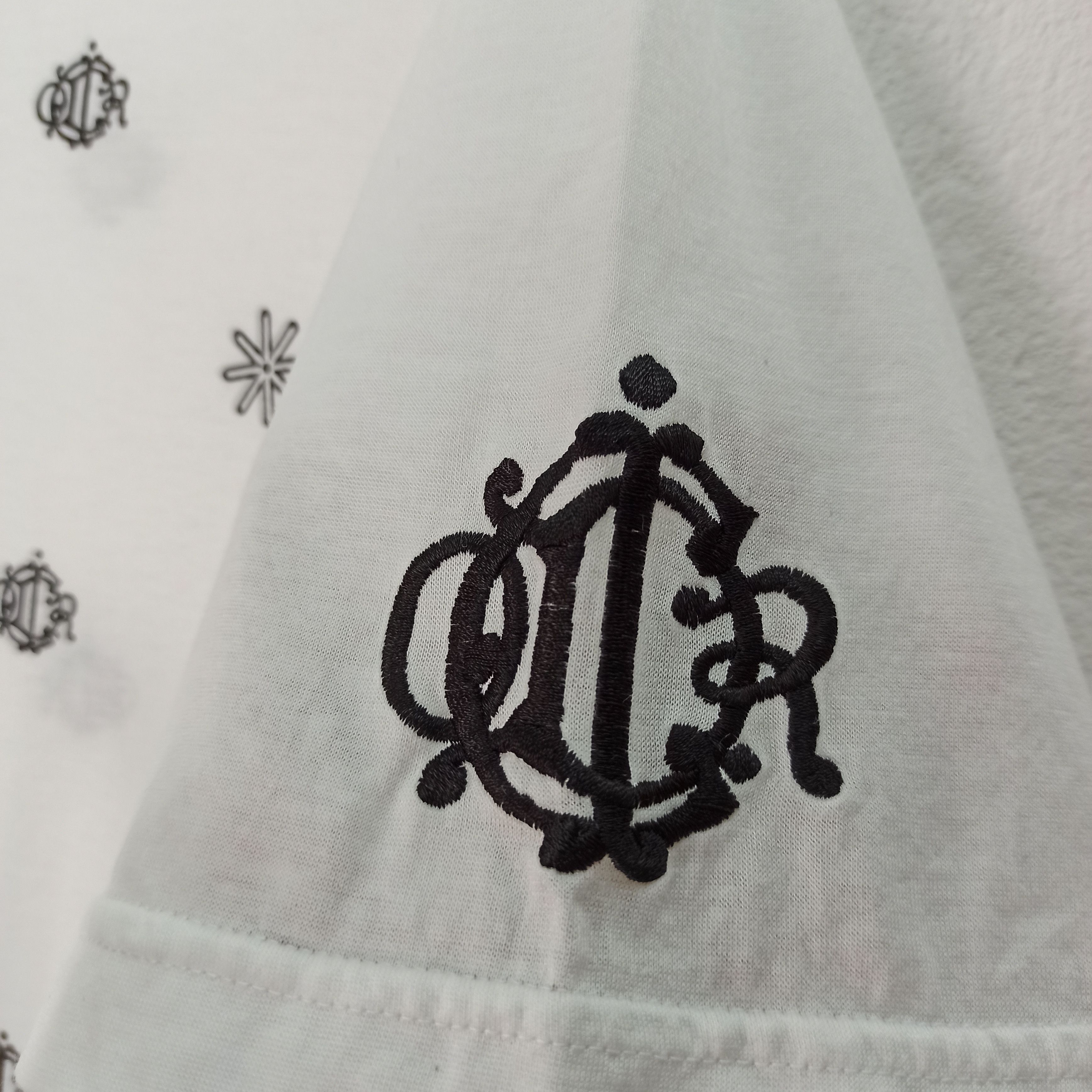 Christian Dior Monsieur Rare Christian Dior Sports Over Printed Tshirt Size US M / EU 48-50 / 2 - 3 Thumbnail