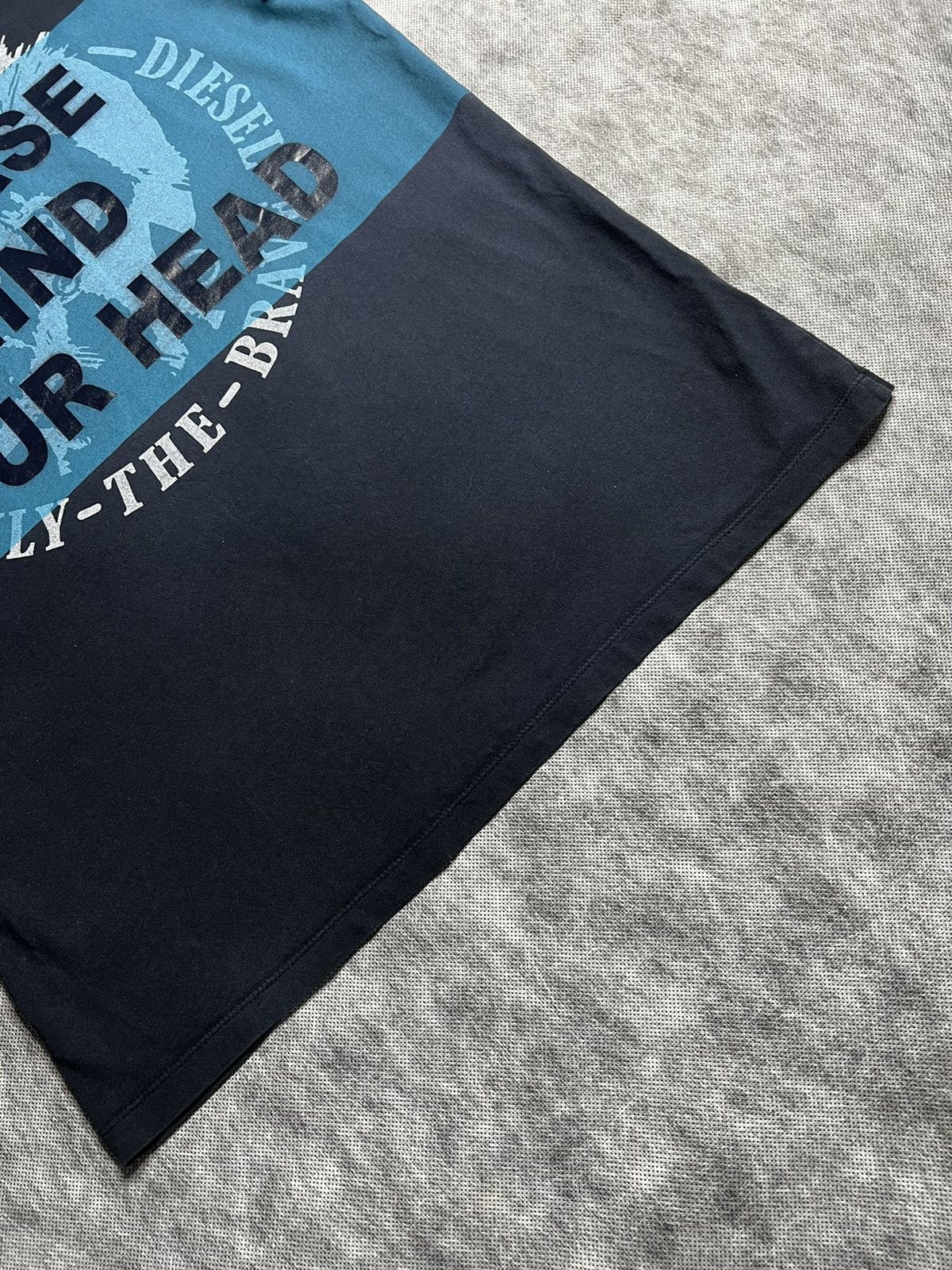 Diesel Vintage Diesel Big Logo Y2K Style T-Shirt Streetwear Size US L / EU 52-54 / 3 - 3 Thumbnail