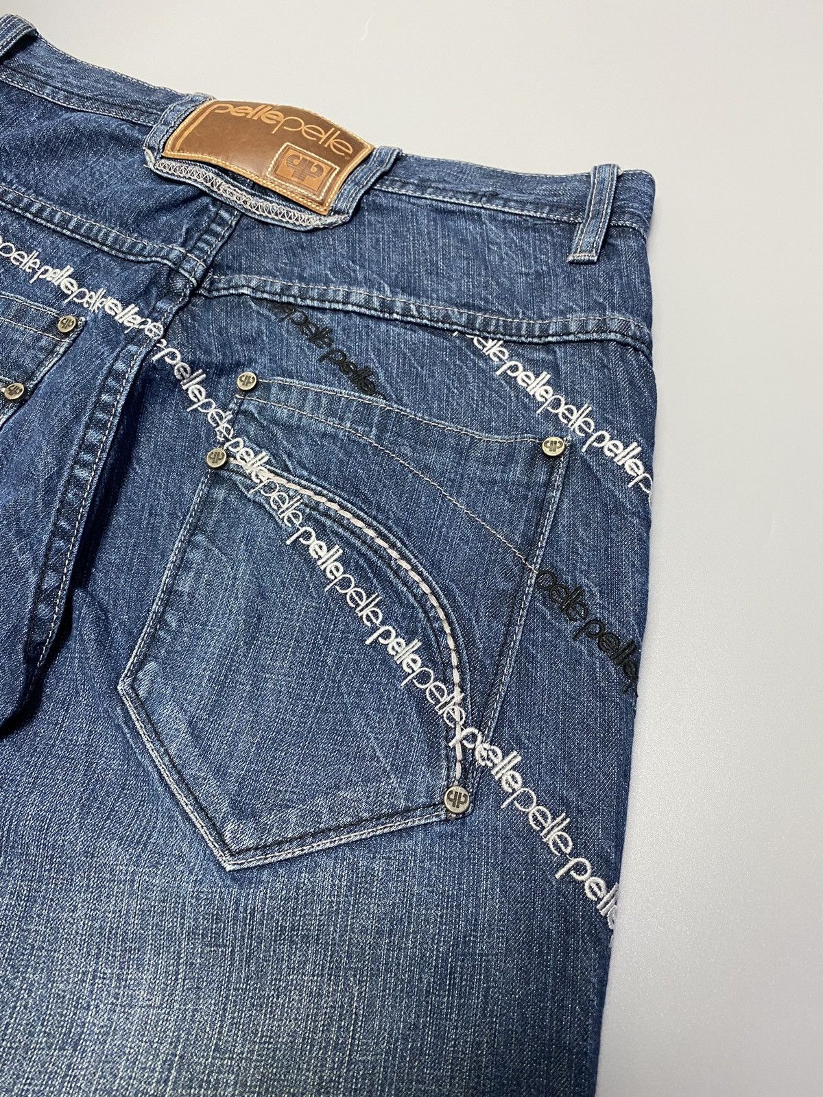 Other Pele Pell by Marc Buchanan Embroidered Logo Blue Denim Jeans Size US 30 / EU 46 - 12 Thumbnail