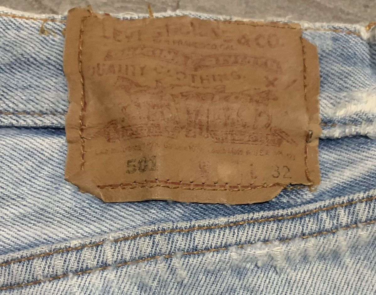 Levi's × Vintage Vintage Levis 501 Faded Blue Jeans Size US 28 / EU 44 - 9 Thumbnail