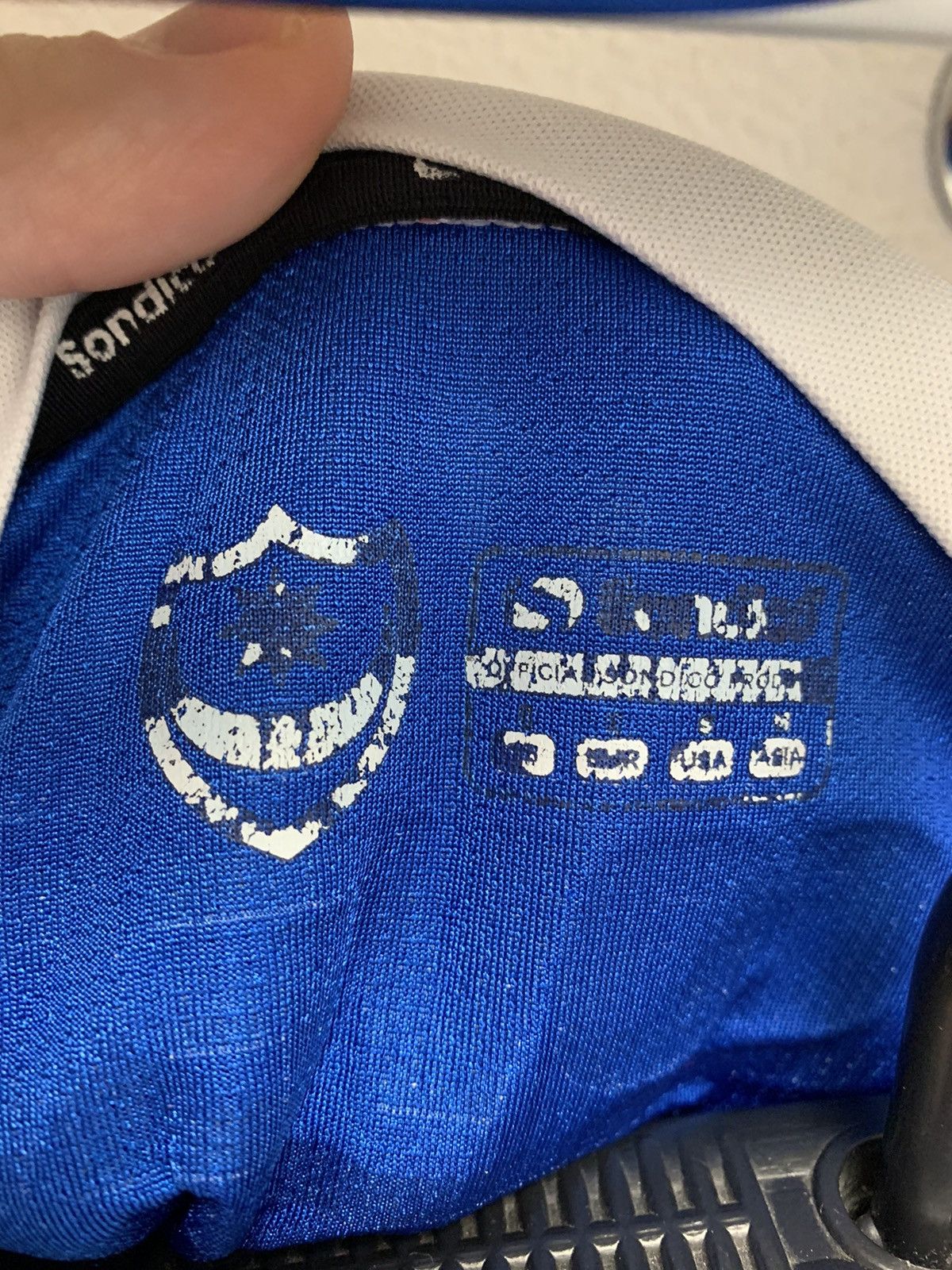 Other Portsmouth fc soccer jersey longsleeve sandico S sz Size US S / EU 44-46 / 1 - 6 Thumbnail