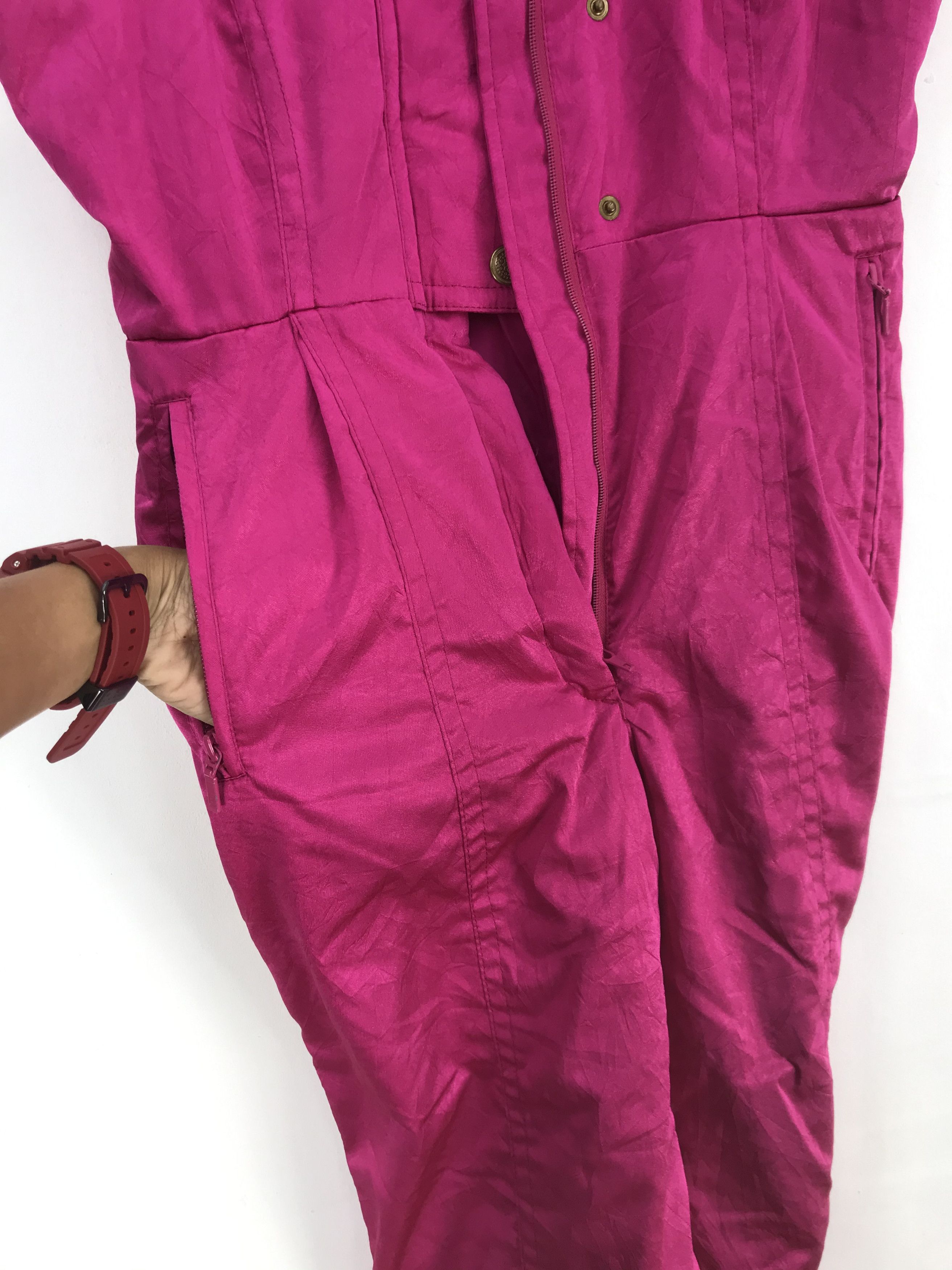 Japanese Brand Vintage Snow Flake Ski Suit Overall Jumpsuit Ski Snowboards Size 28" / US 6 / IT 42 - 7 Thumbnail