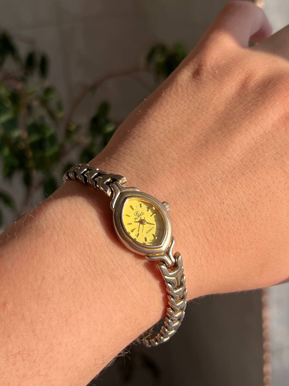 Japanese Brand × Vintage Vintage Japanese style Retro Watch Futuristic Bracelet Japan Size ONE SIZE - 1 Thumbnail