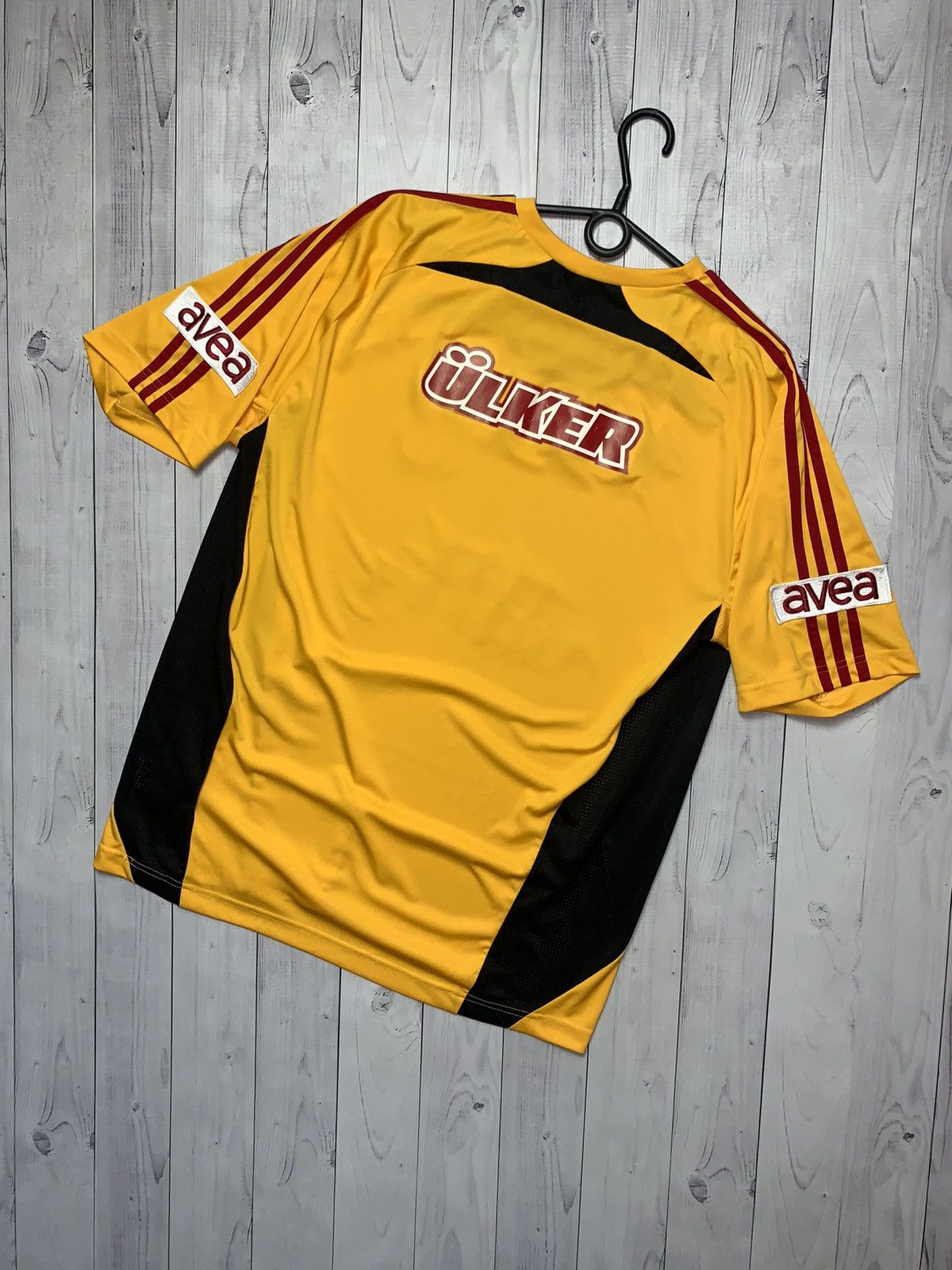 Adidas Vintage Adidas Galatasaray soccer jersey size L Size US L / EU 52-54 / 3 - 7 Thumbnail