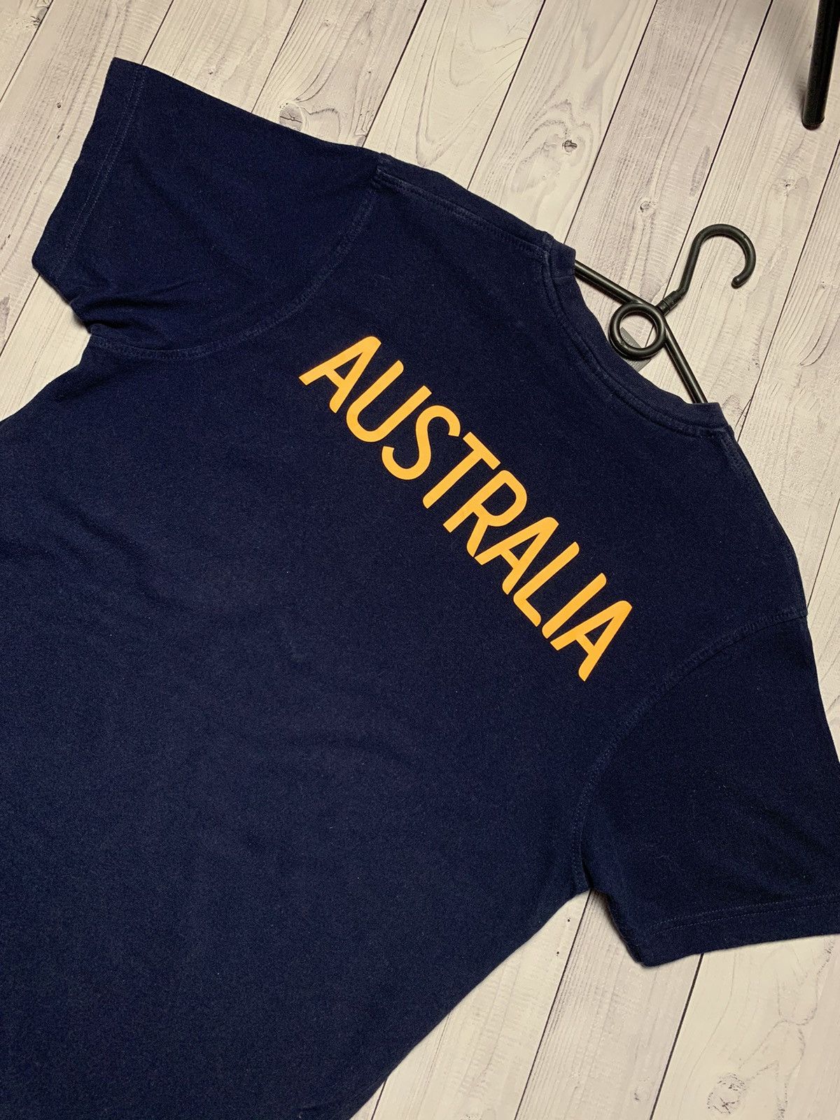 Vintage Nike Australia soccer tee football size L