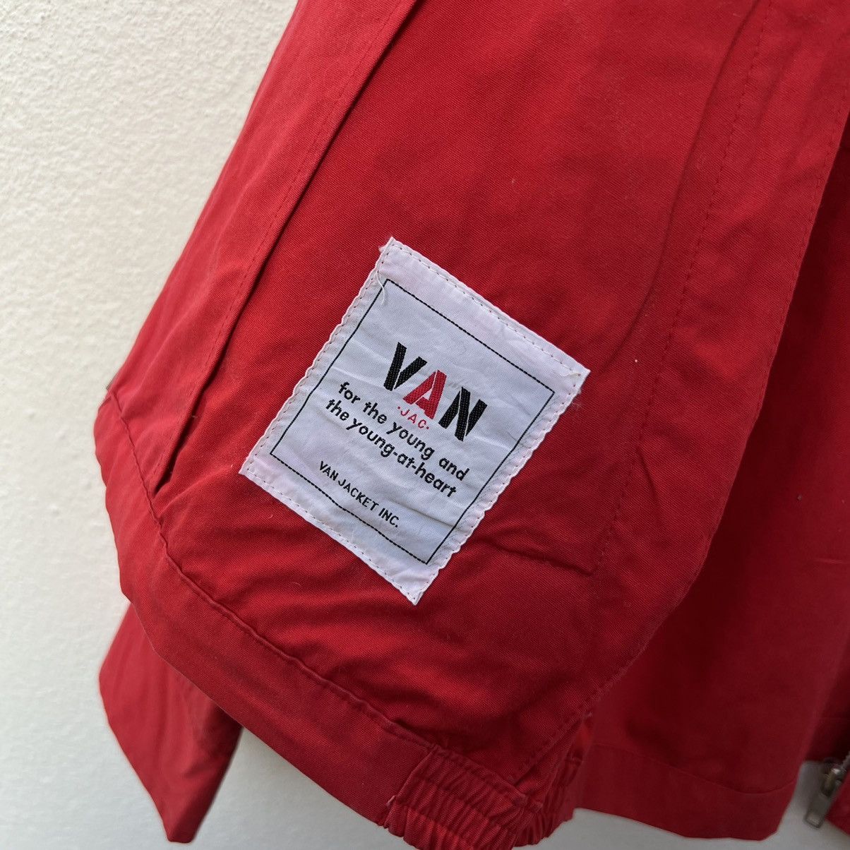 Japanese Brand VINTAGE VAN JAC JAPAN BIG LOGO BOMBER JACKET Size US M / EU 48-50 / 2 - 11 Thumbnail
