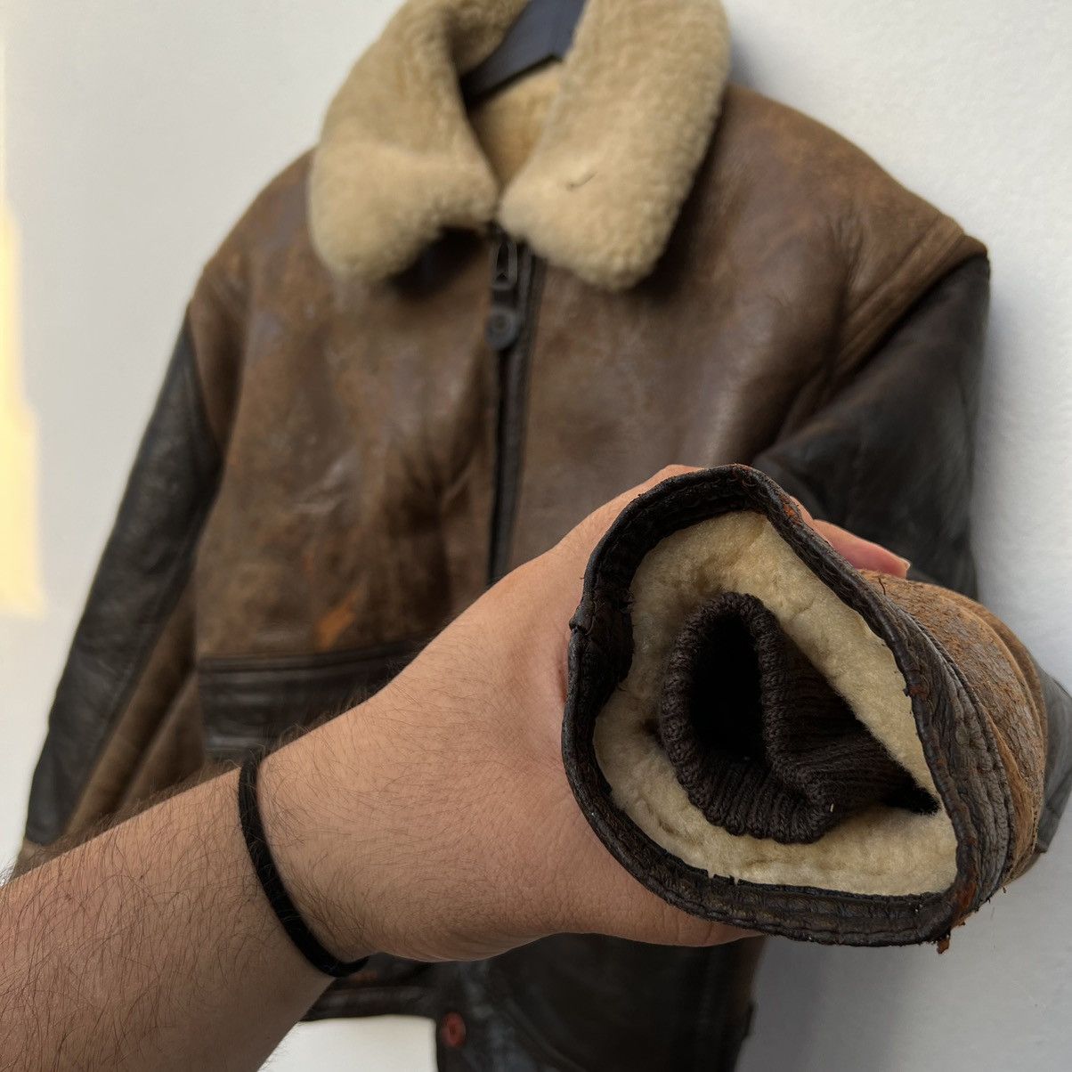 Avirex VINTAGE B 3 AVIREX LTD USA GENUINE SHEEPSKIN LEATHER Size US XS / EU 42 / 0 - 8 Thumbnail