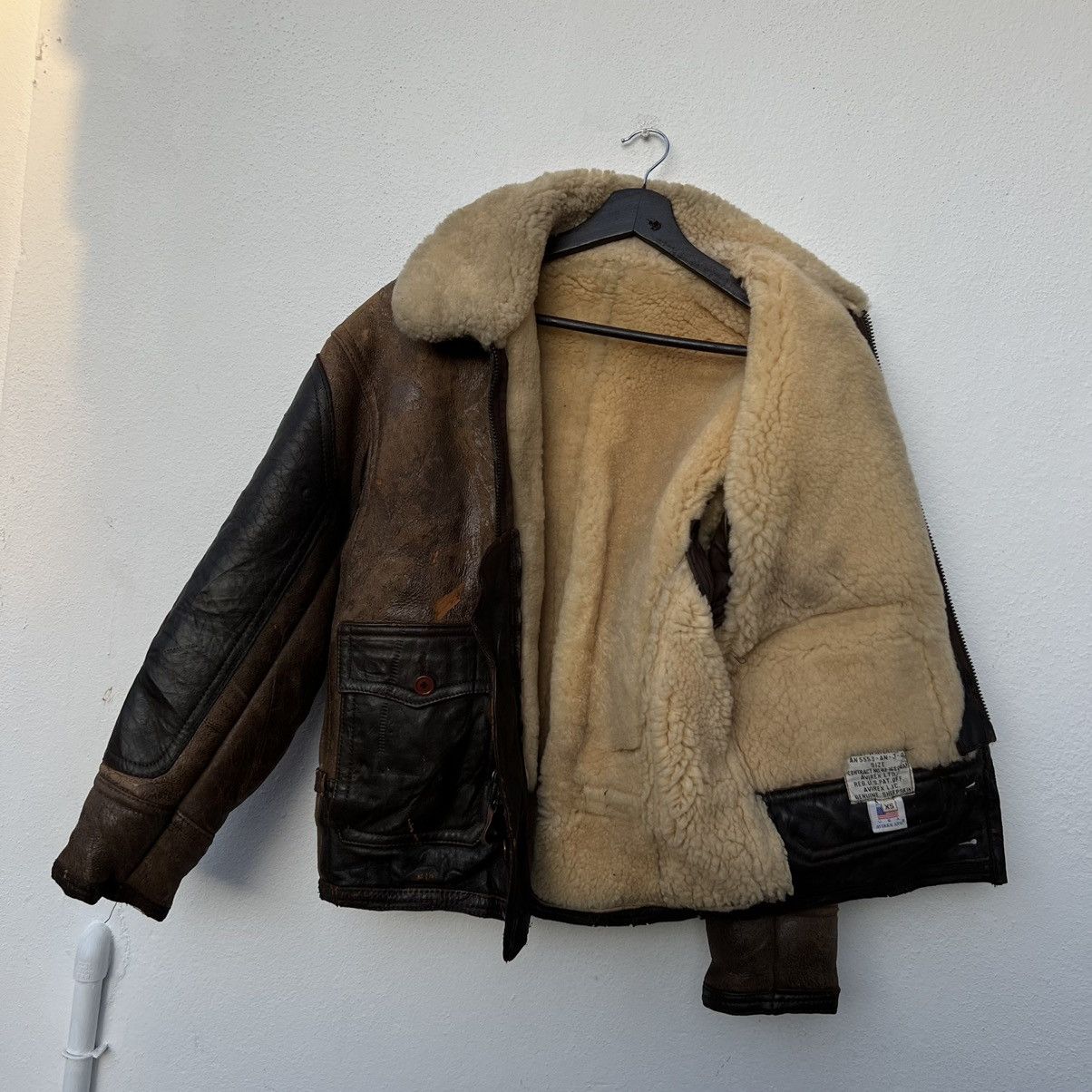 Avirex VINTAGE B 3 AVIREX LTD USA GENUINE SHEEPSKIN LEATHER Size US XS / EU 42 / 0 - 18 Thumbnail